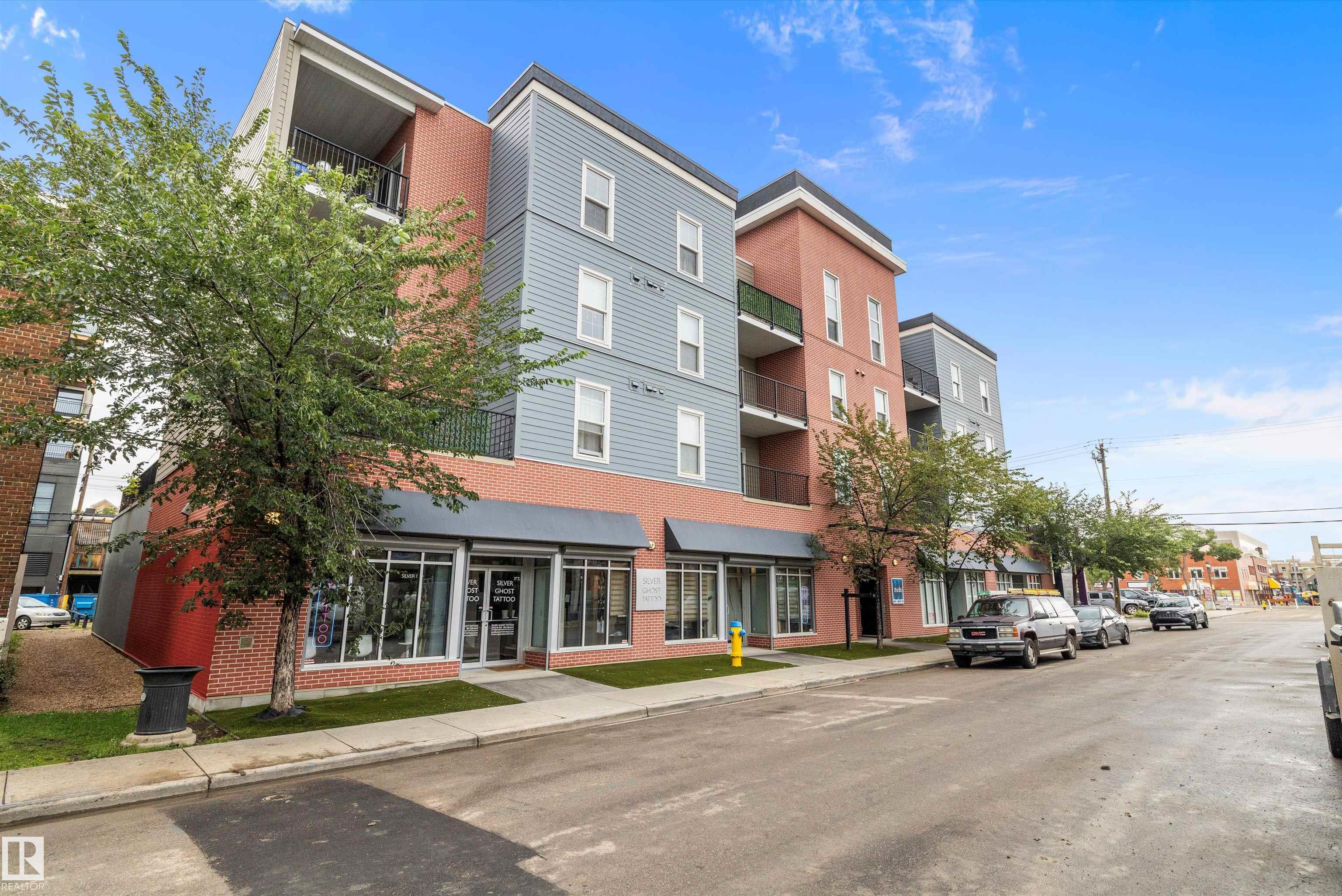 10418 81 Avenue Northwest #408, Edmonton, AB T6E 1X5