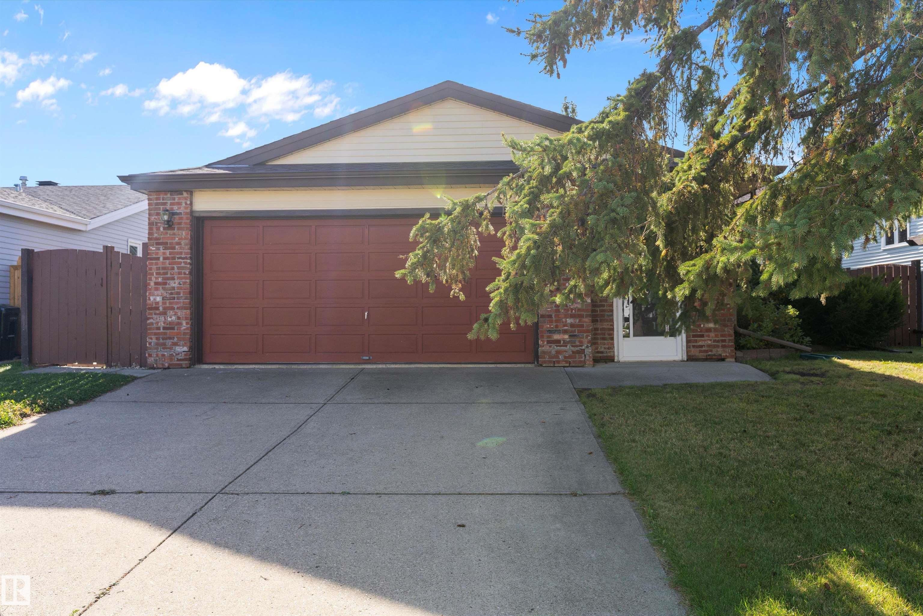 14 Av Nw Unit 10435 Ave, Edmonton, AB T6J 5R7