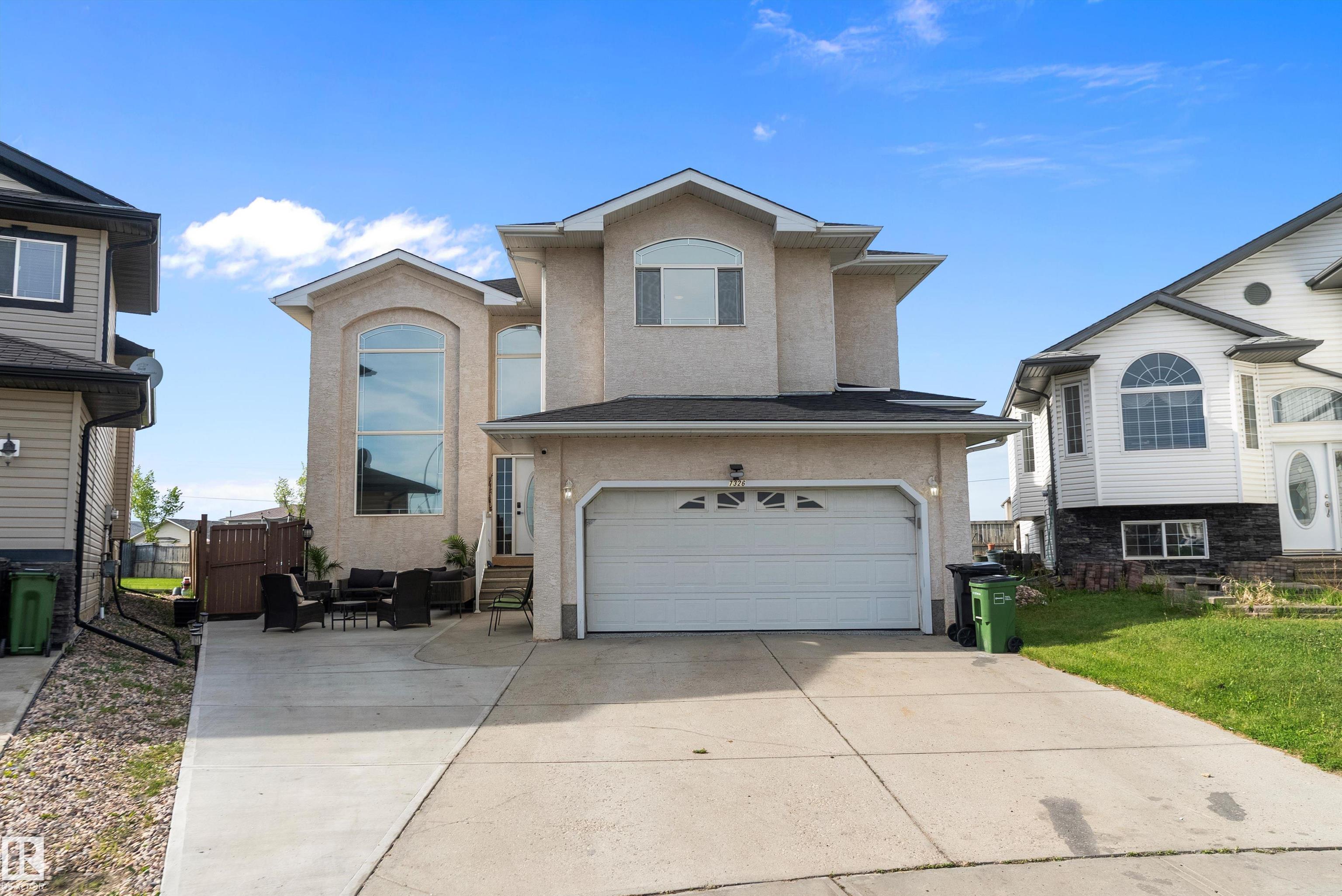 166 Av Nw Unit 7326 Ave #a, Edmonton, AB T5Z 3Y1