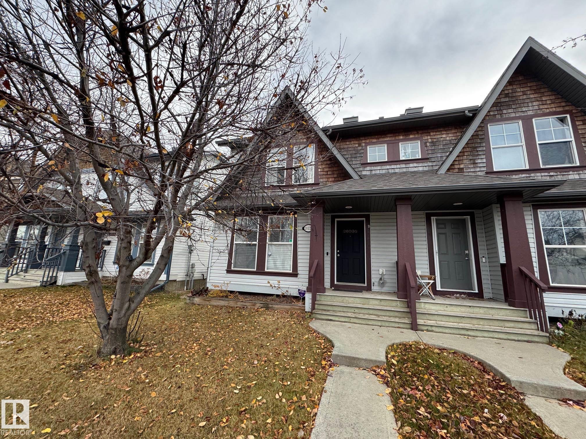 56 Av Nw Unit 20235 Ave, Edmonton, AB T6M 0B3