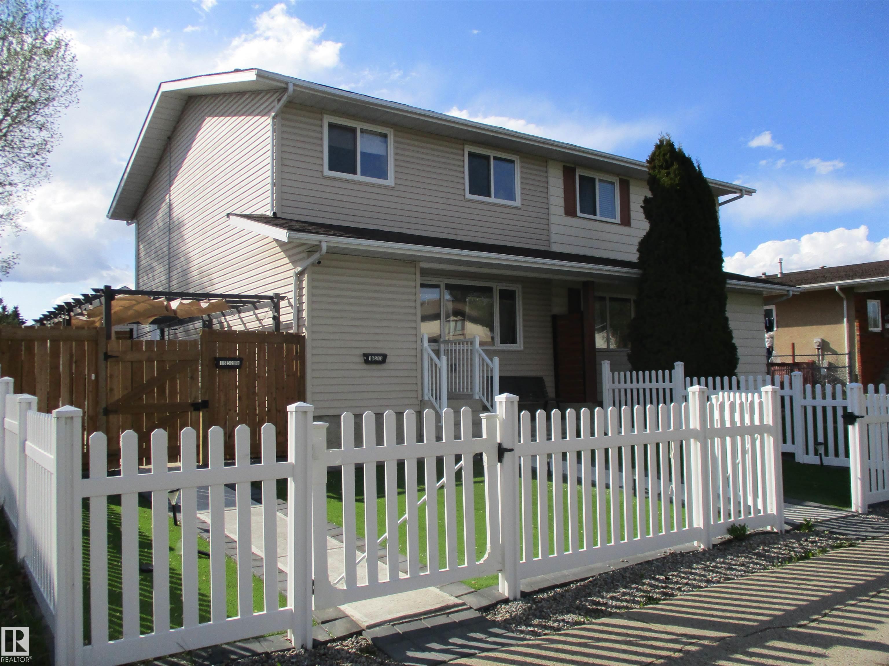 115 St Nw Unit 16520 St, Edmonton, AB T5X 3V4