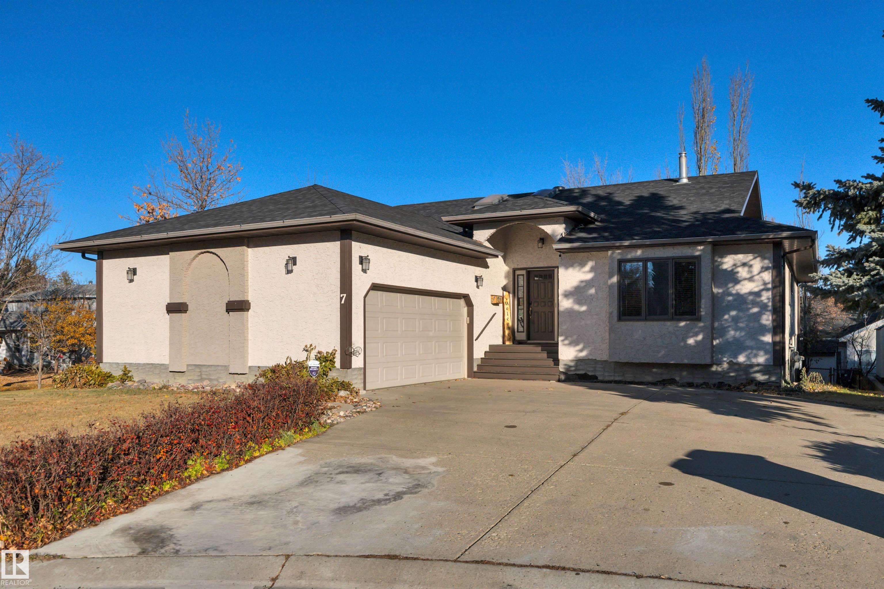 7 Fieldstone Cv, Spruce Grove, AB T7X 3C1