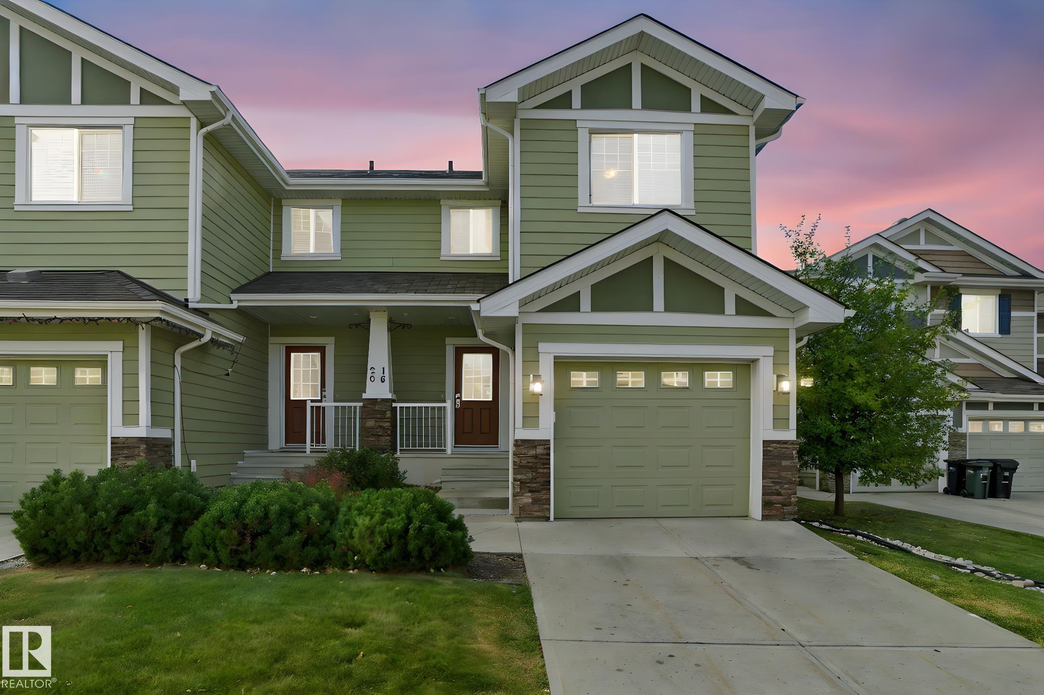 219 Charlotte Way #18, Sherwood Park, AB T8H 0T3