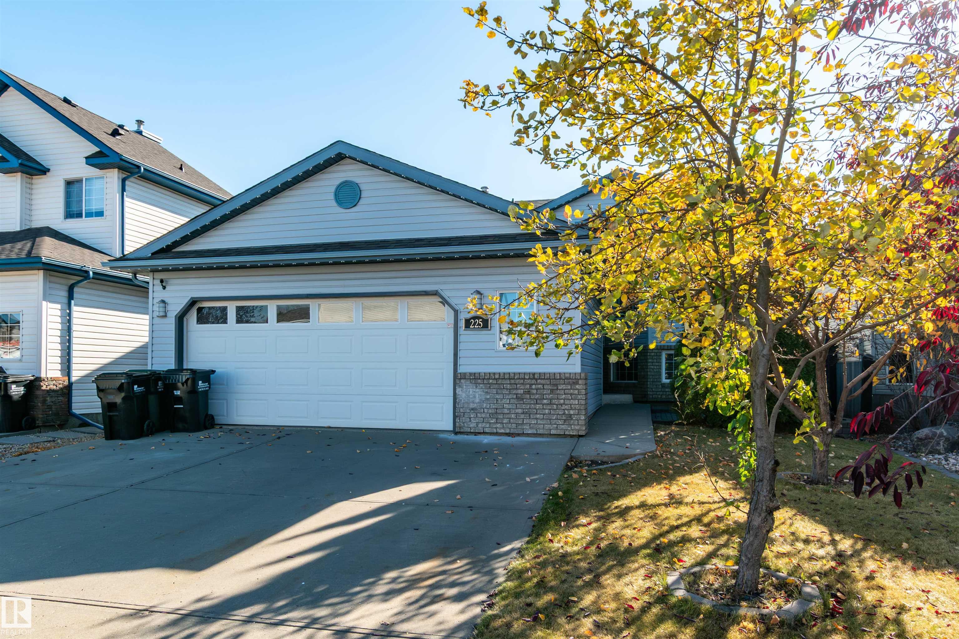 225 Forrest Dr, Sherwood Park, AB T8A 6G6