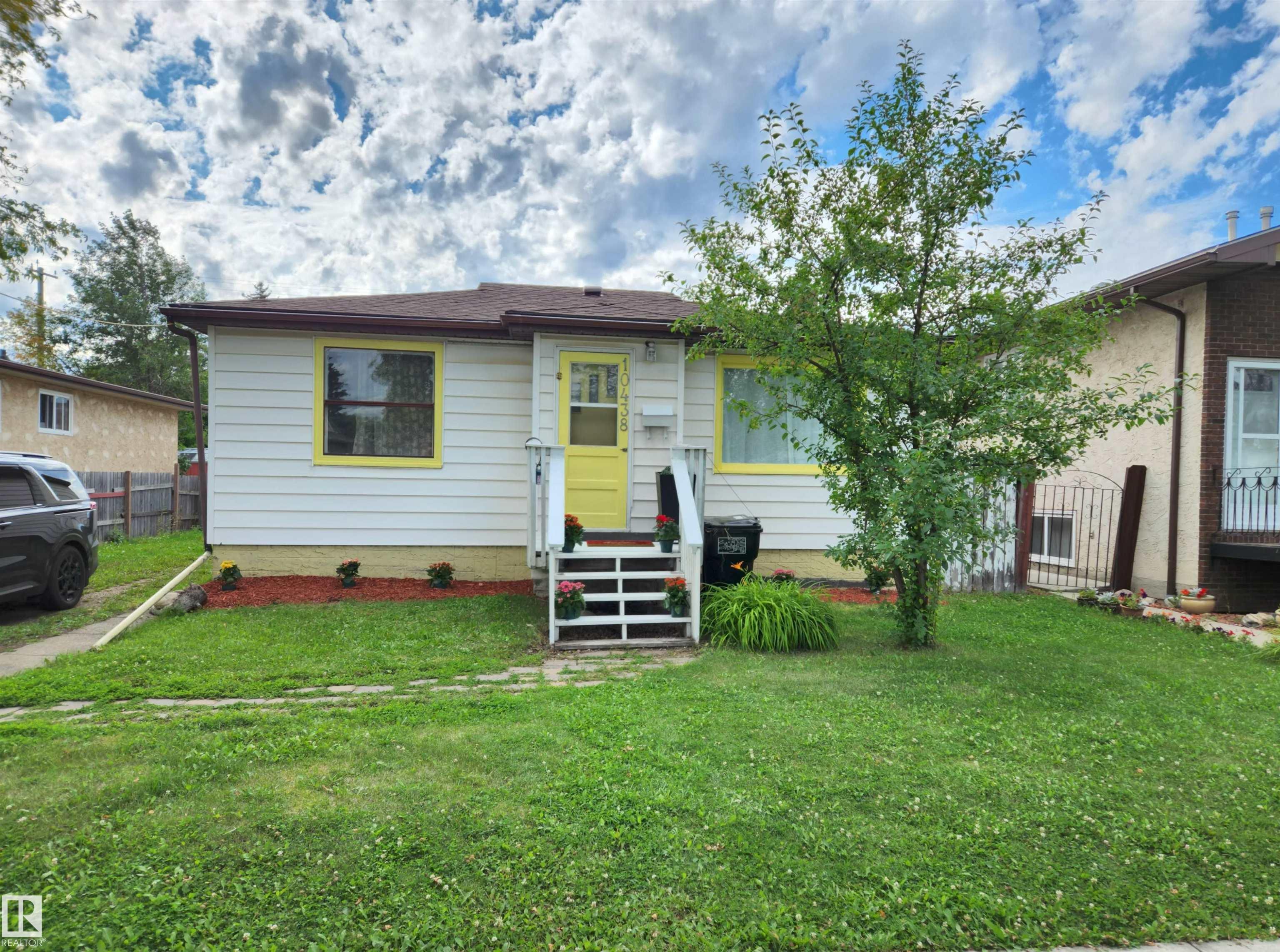 155 St Nw Unit 10438 St, Edmonton, AB T5P 2M3