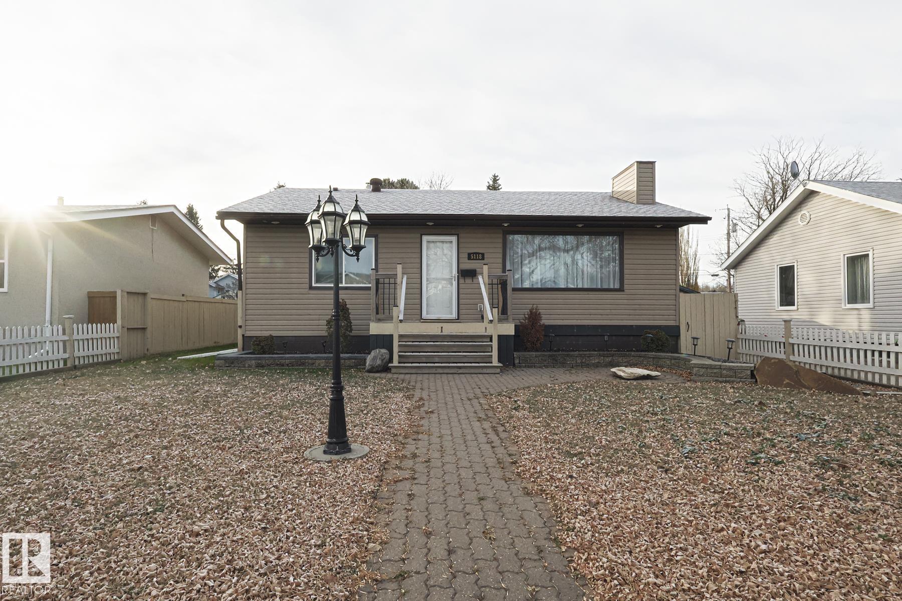 50 Av Unit 5118 Ave, Stony Plain, AB T7Z 1C3
