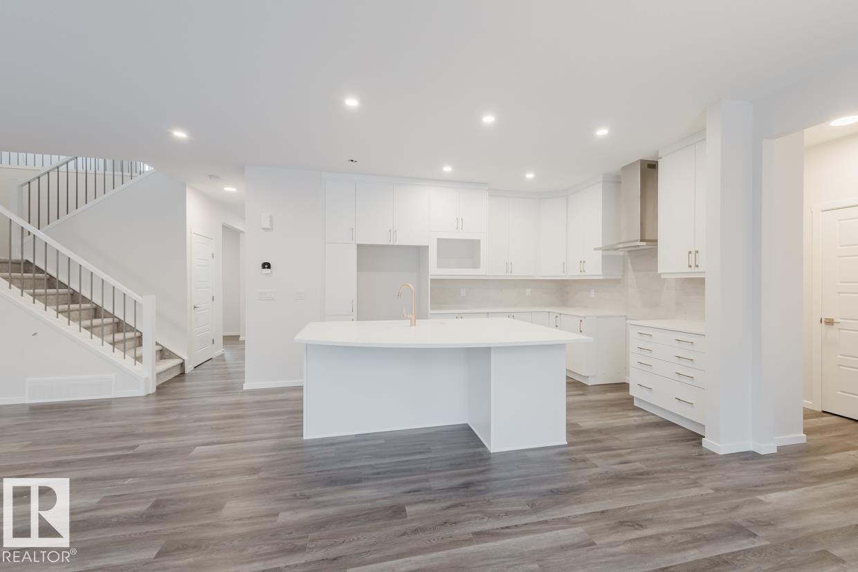 209 St Nw Unit 2027 St, Edmonton, AB T6M 2P5