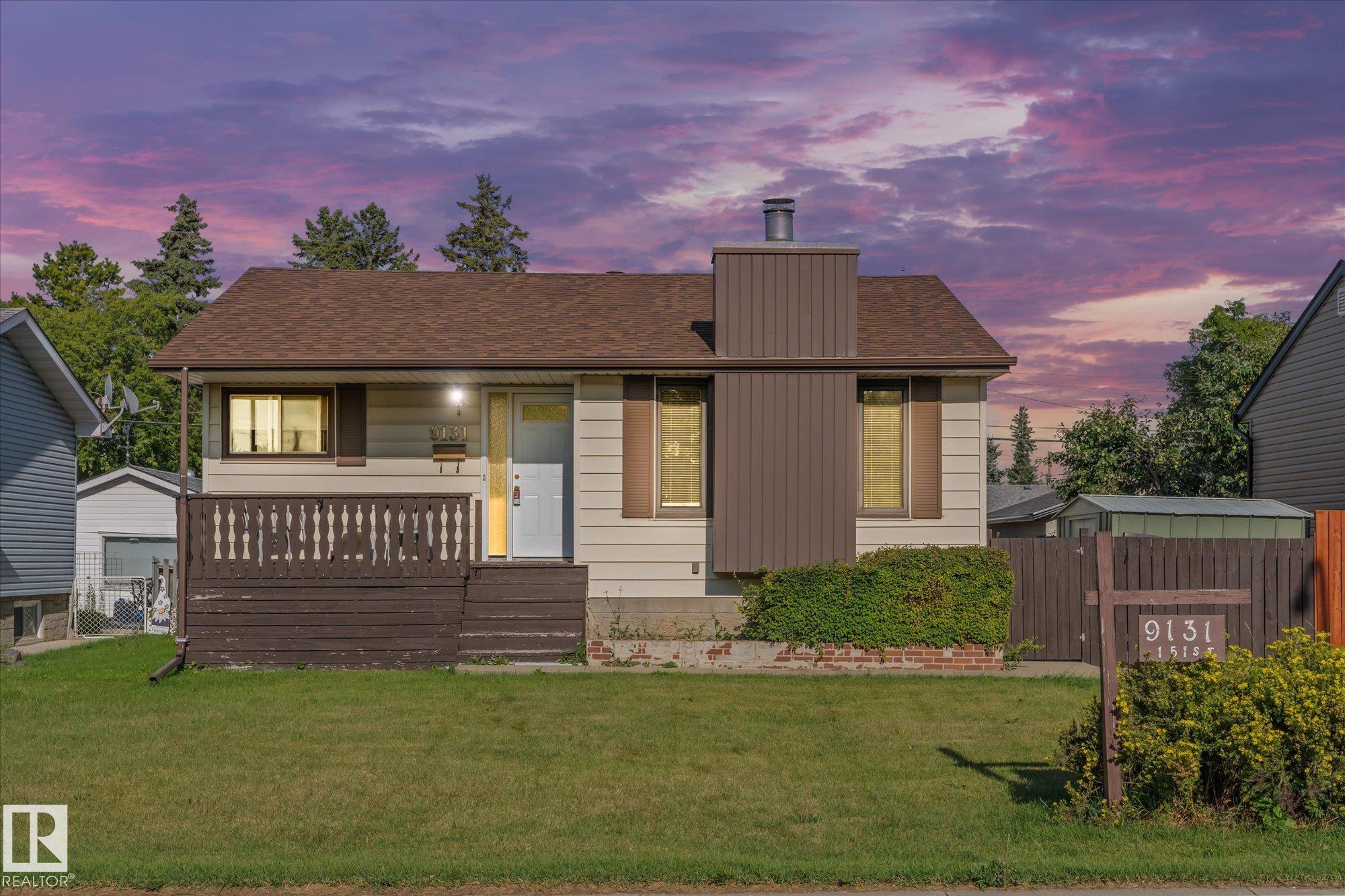 , Edmonton, AB T5R 1J5