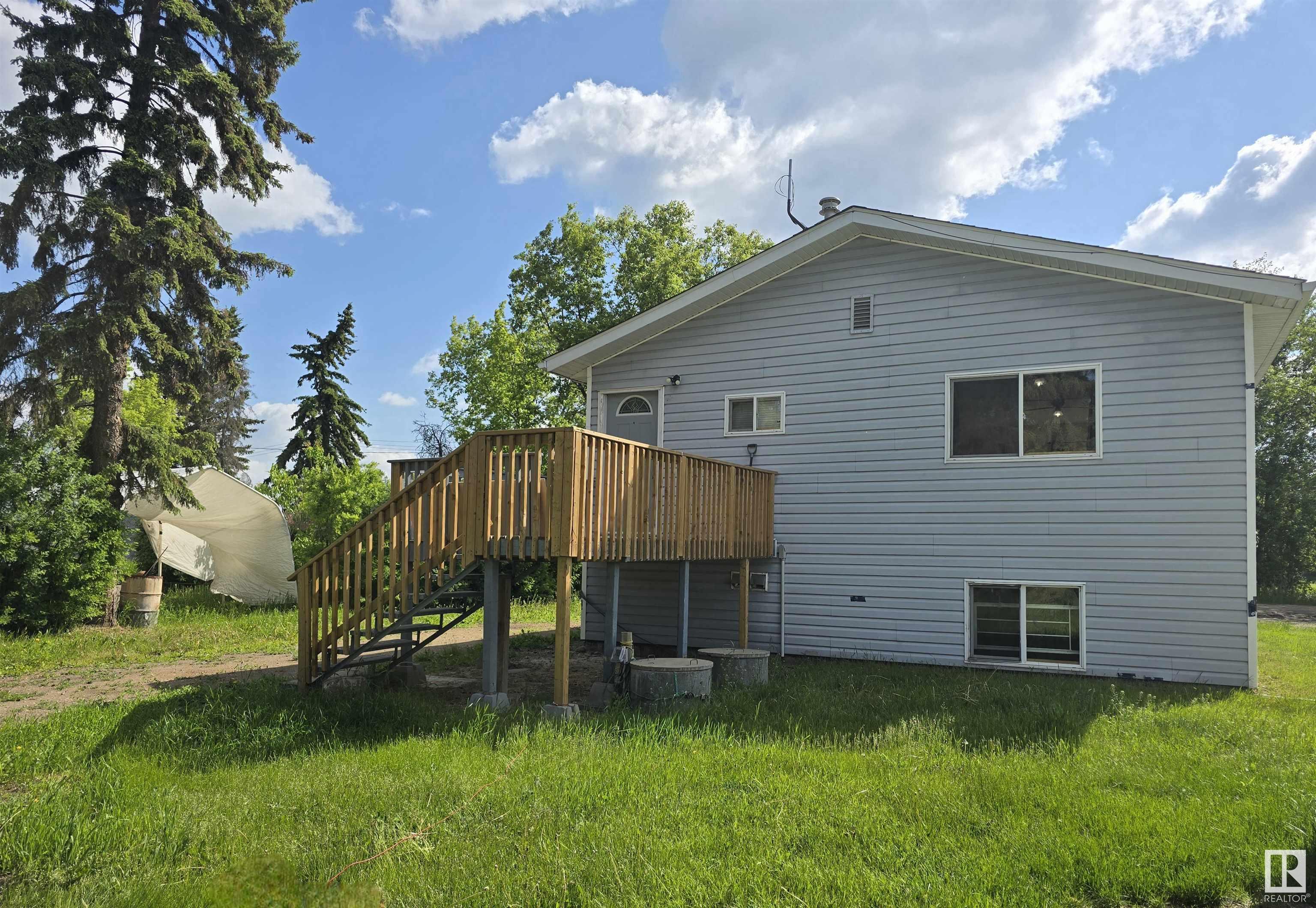 50 St Unit 4805 St, Pibroch, AB T7P 2P6