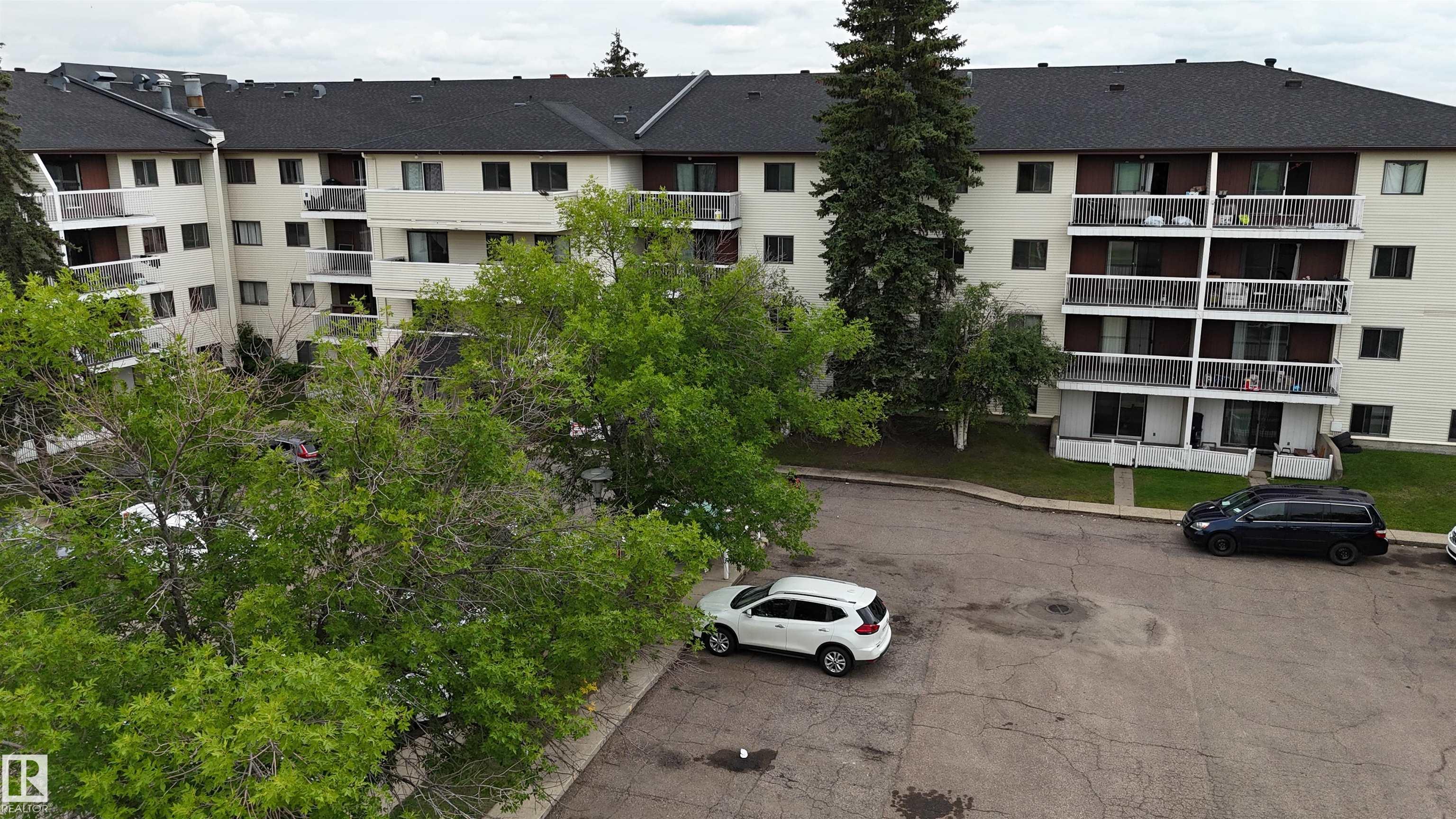 1945 105 Street Northwest #407, Edmonton, AB T6J 5N6