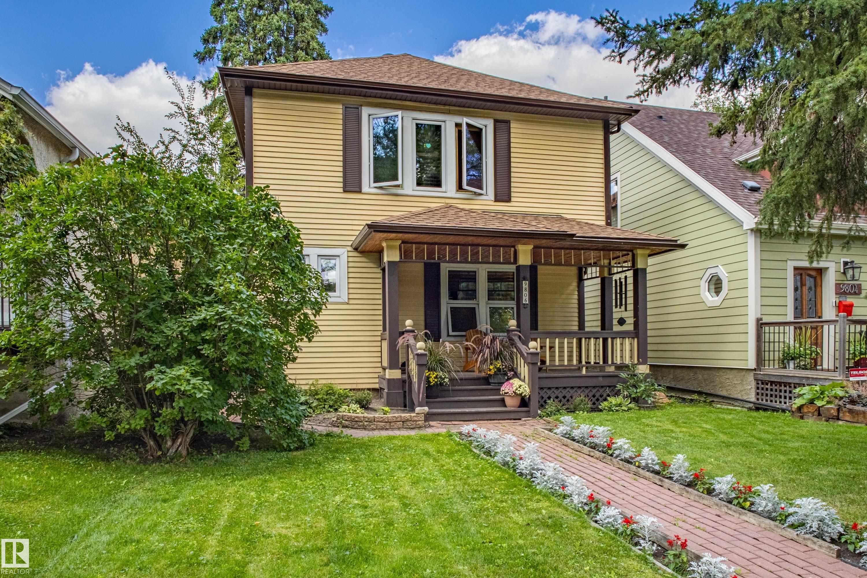 88 Av Nw Unit 9806 Ave, Edmonton, AB T6E 2R3