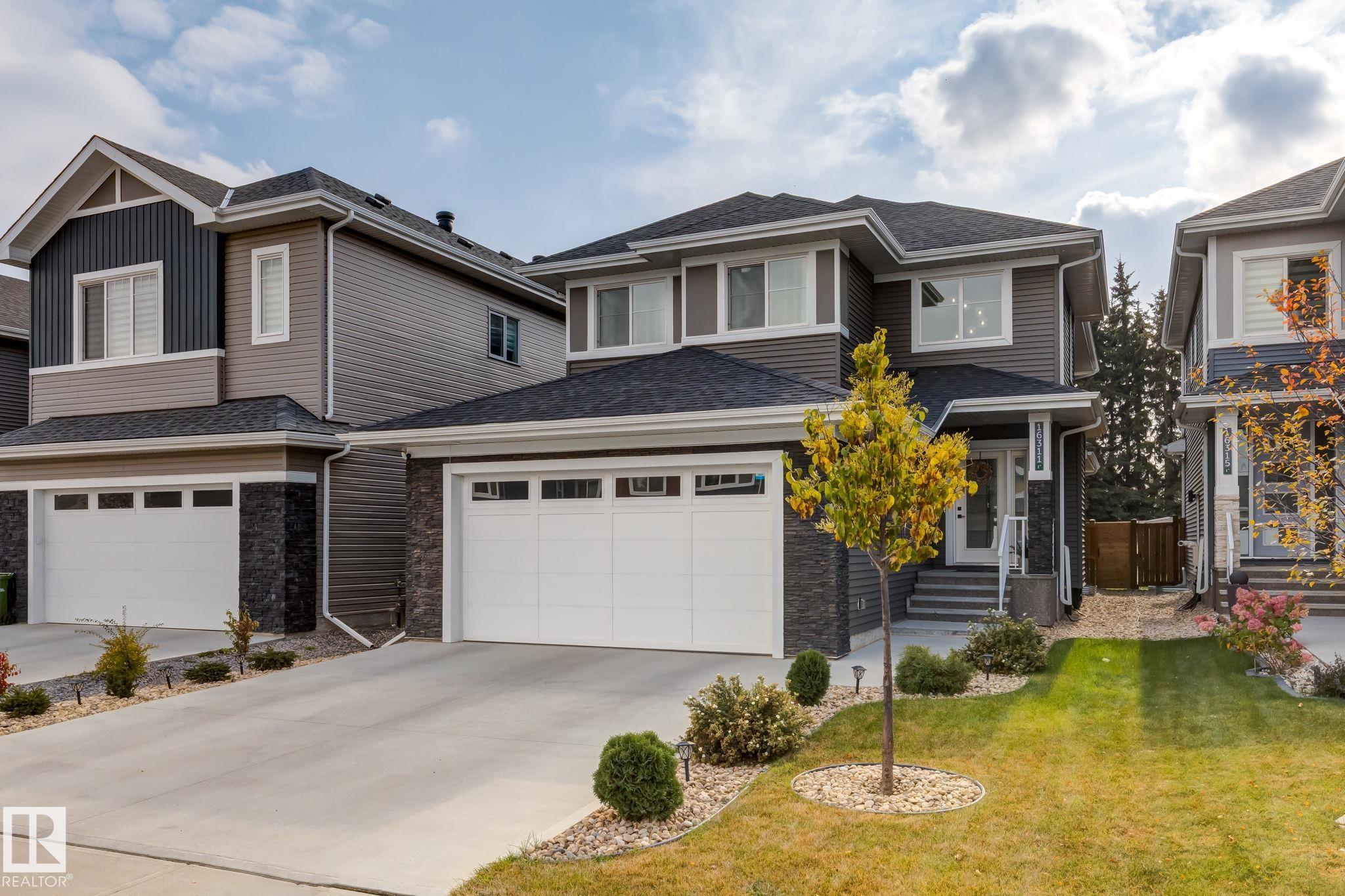 34 Av Sw Unit 16311 Ave, Edmonton, AB T6W 4V7