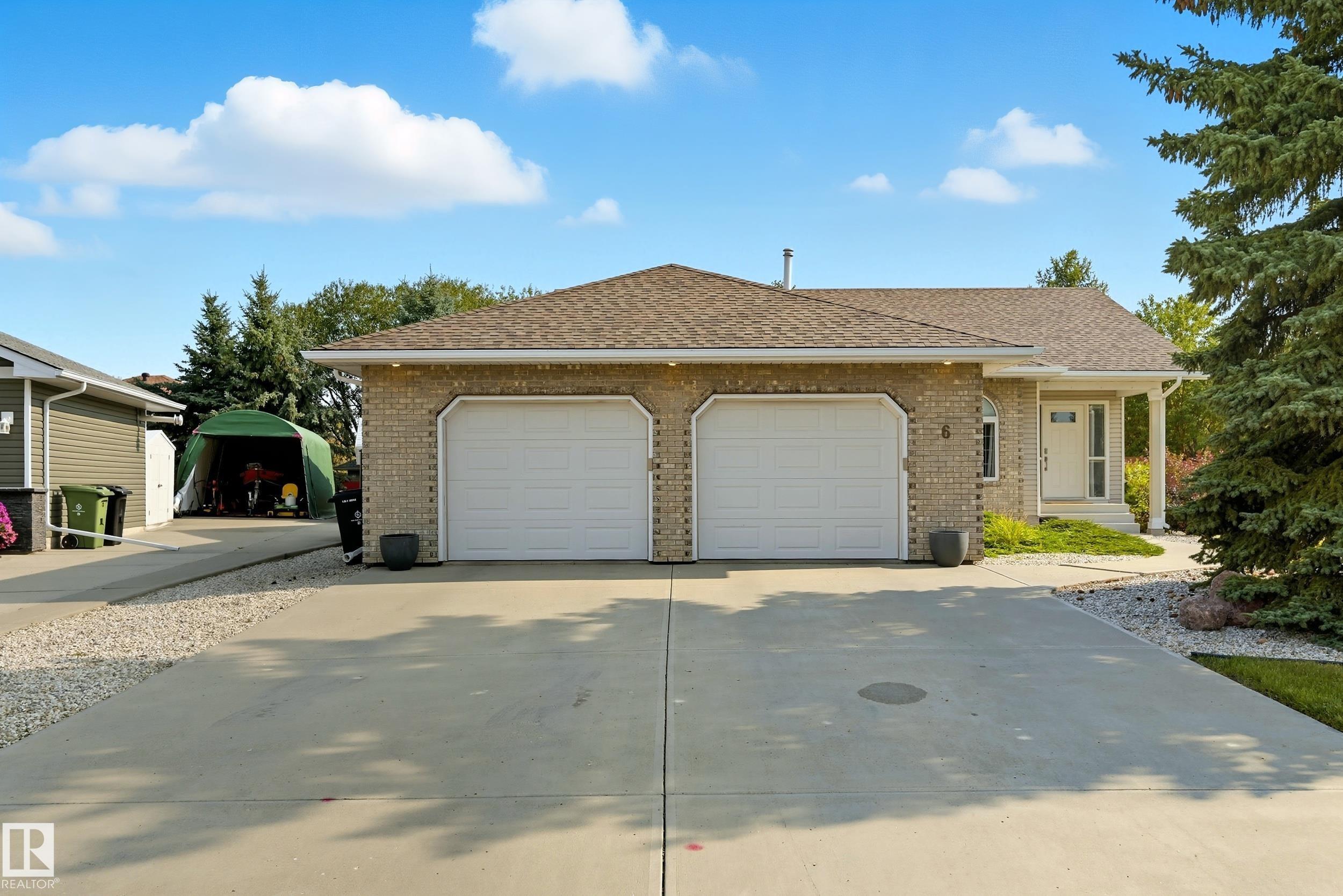 6 Parkwest Co Ct, Fort Saskatchewan, AB T8L 3X2