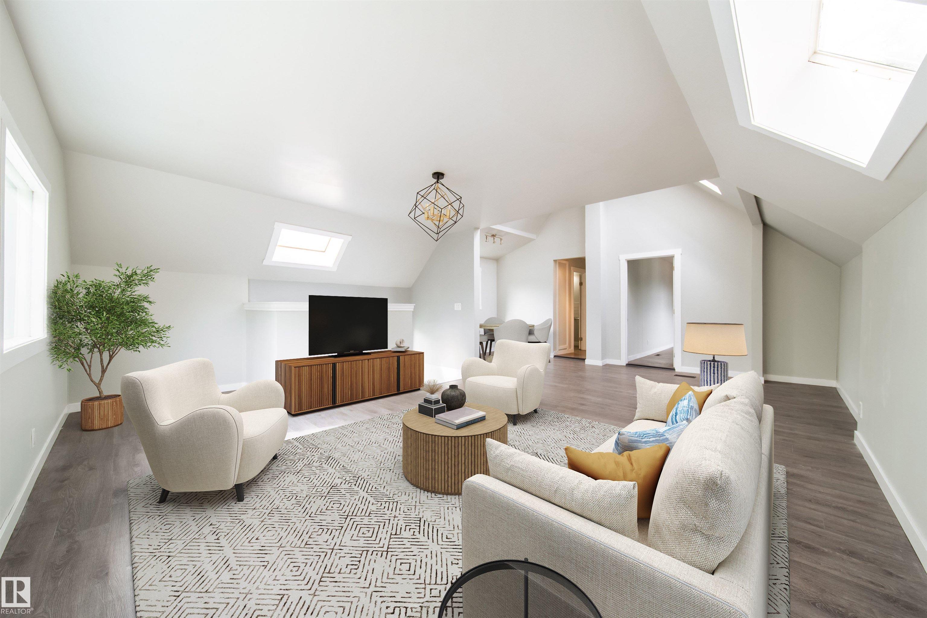 77 St Nw Unit 11908 St, Edmonton, AB T5B 2G4