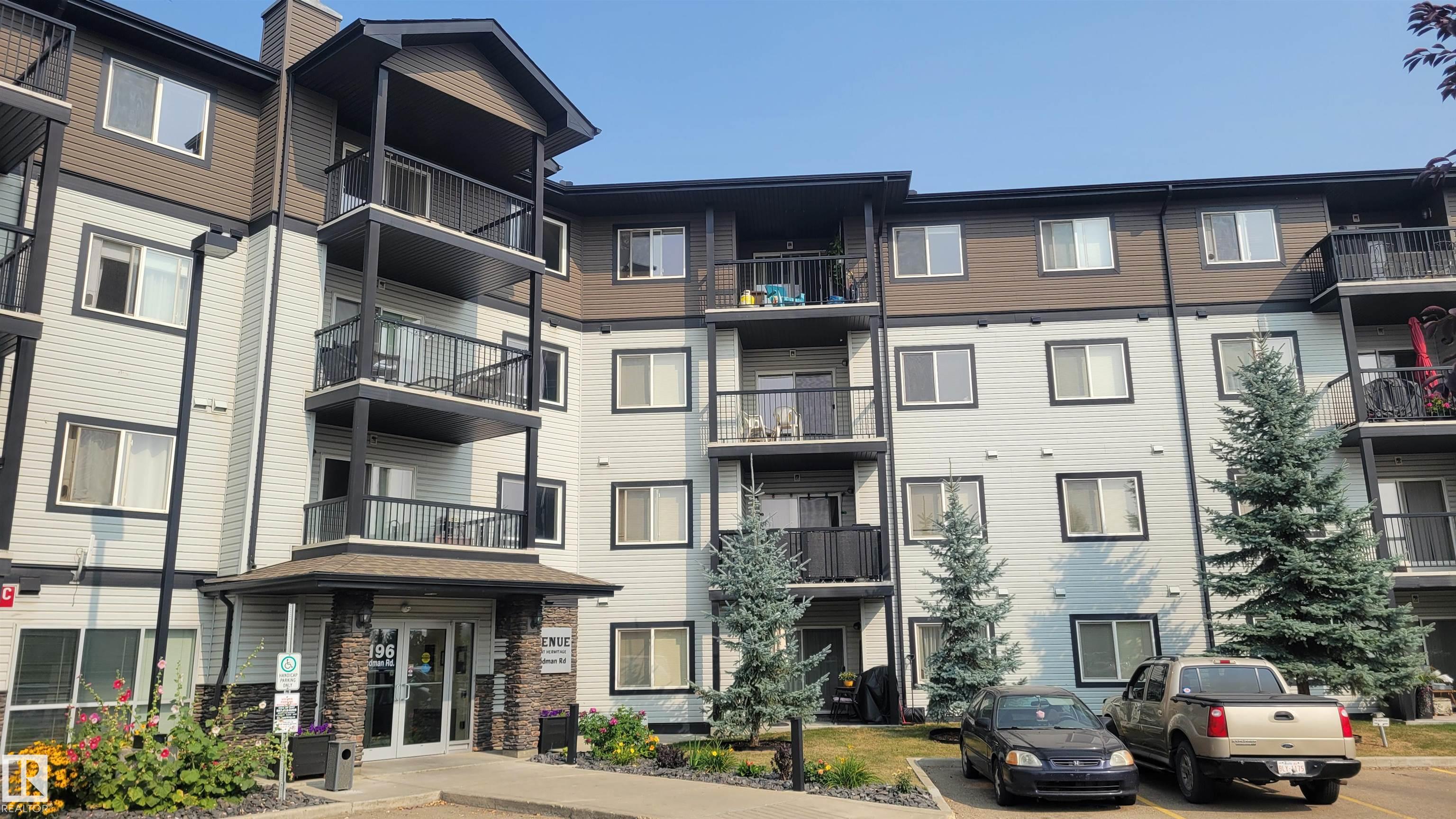1196 Hyndman Road Northwest #266, Edmonton, AB T5A 0P8