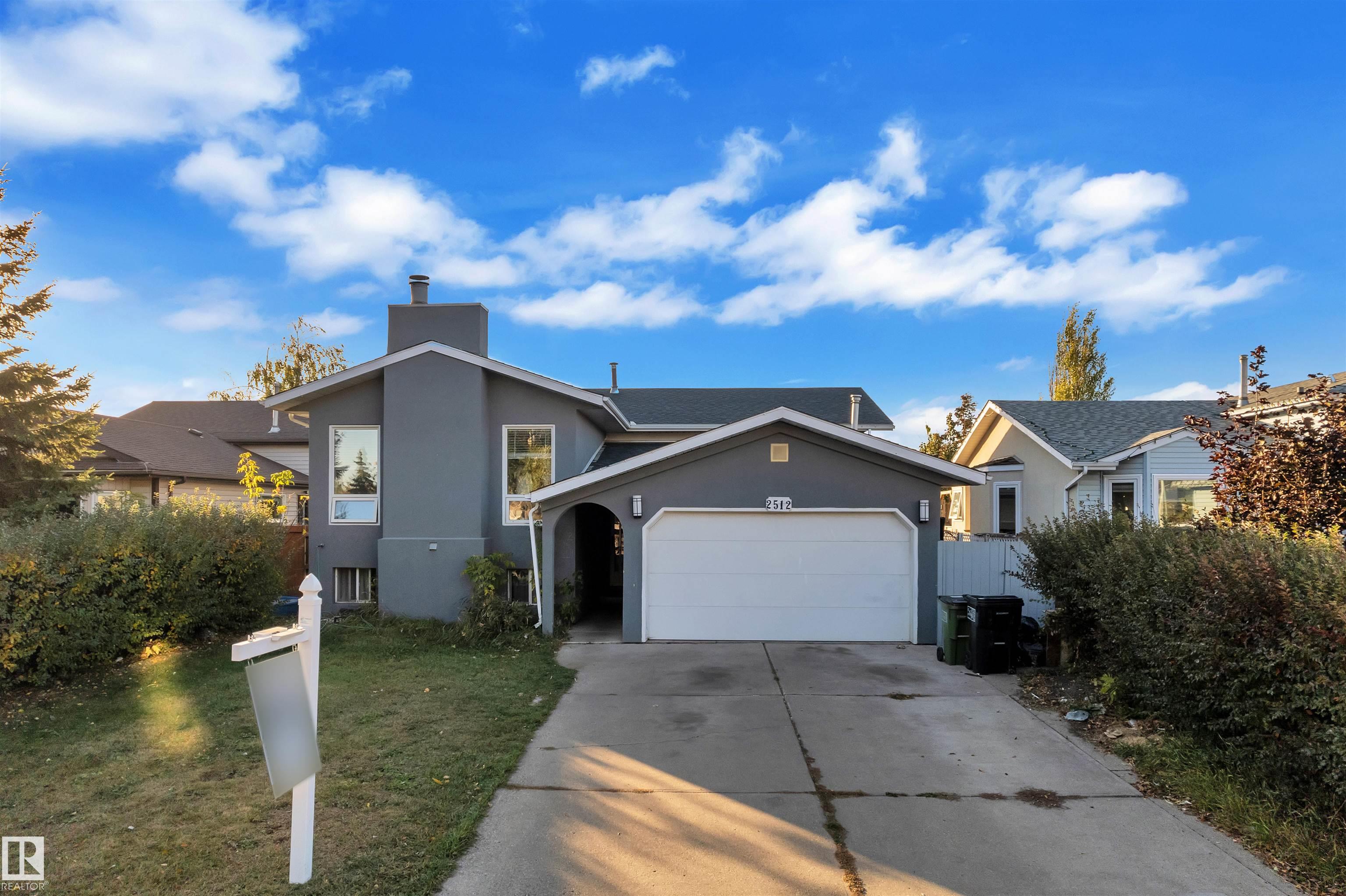 42 St Nw Unit 2512 St, Edmonton, AB T5L 4M8