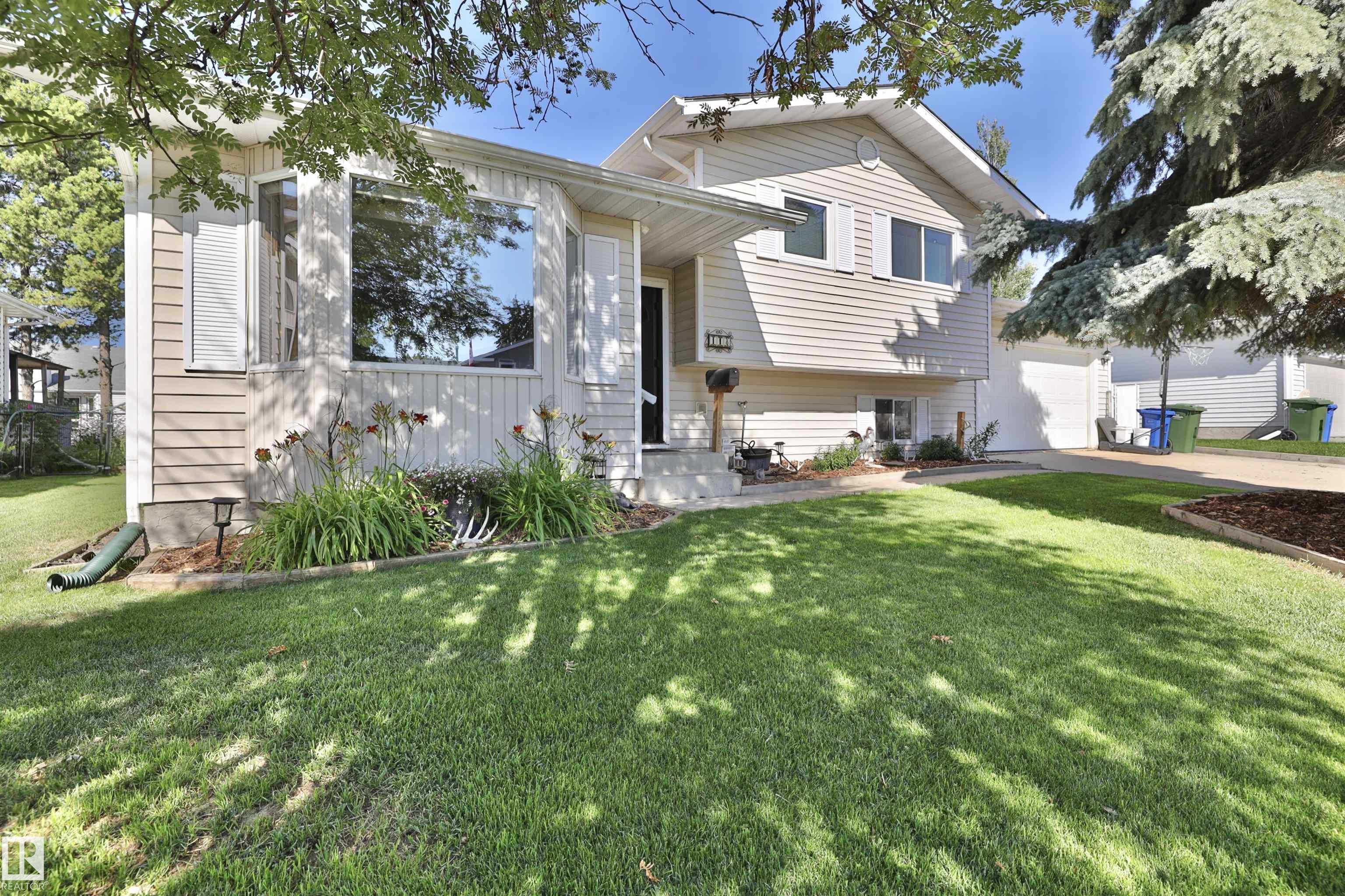 118 Ashwood St, Wetaskiwin, AB T9A 3G6