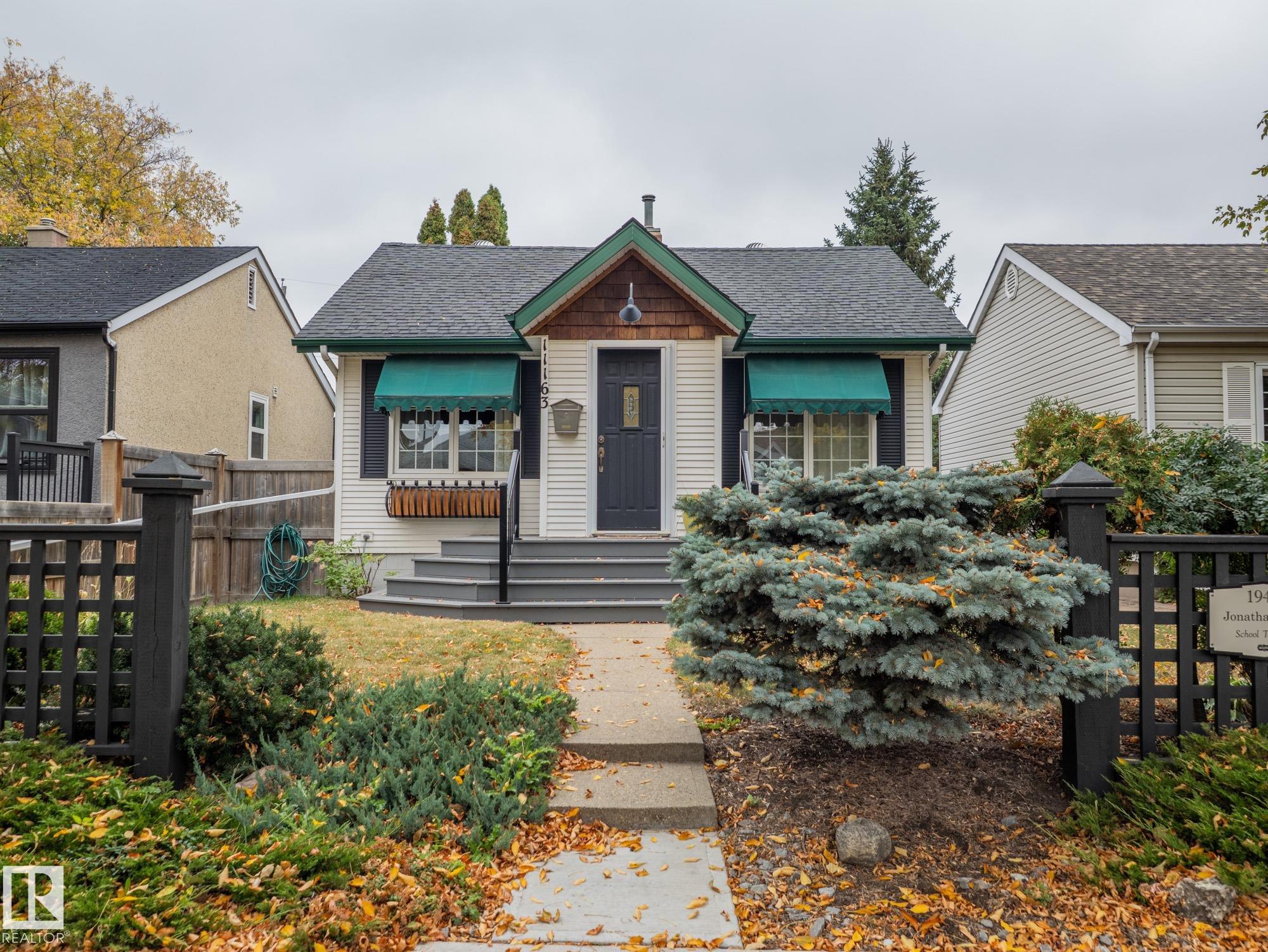 69 St Nw Unit 11163 St, Edmonton, AB T5B 1R3
