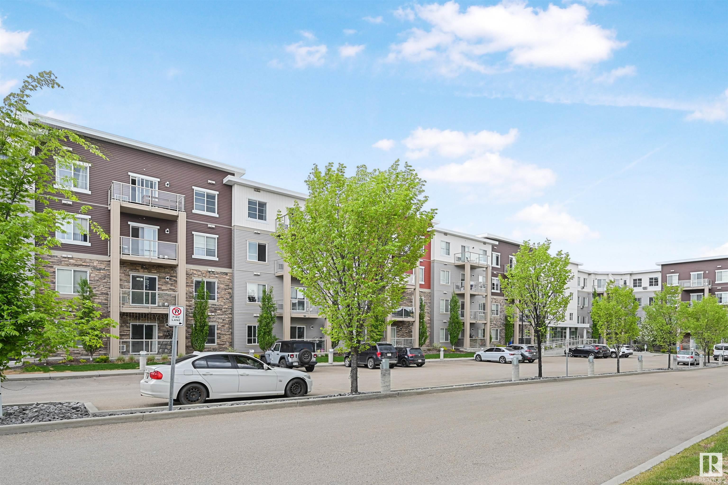 812 Welsh Drive South West #310, Edmonton, AB T6X 1Y7
