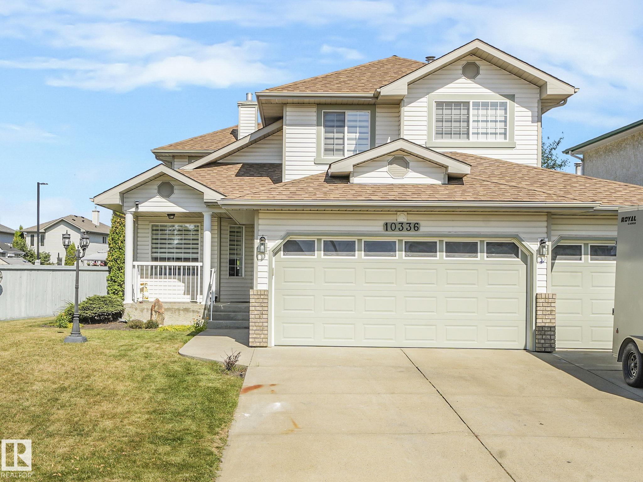 178 Av Nw Unit 10336 Ave, Edmonton, AB T5X 5Y6