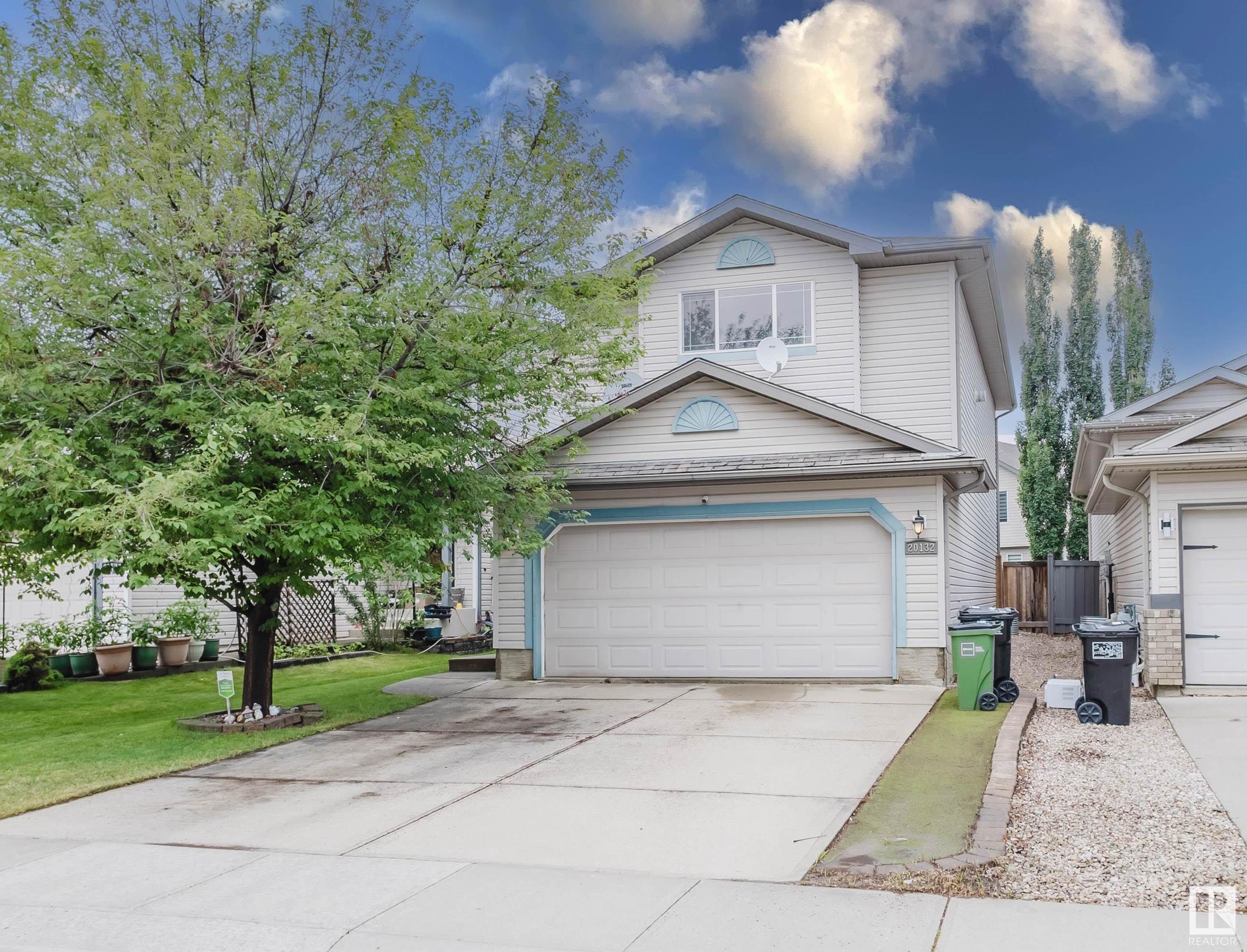 46 Av Nw Unit 20132 Ave, Edmonton, AB T6M 2X9