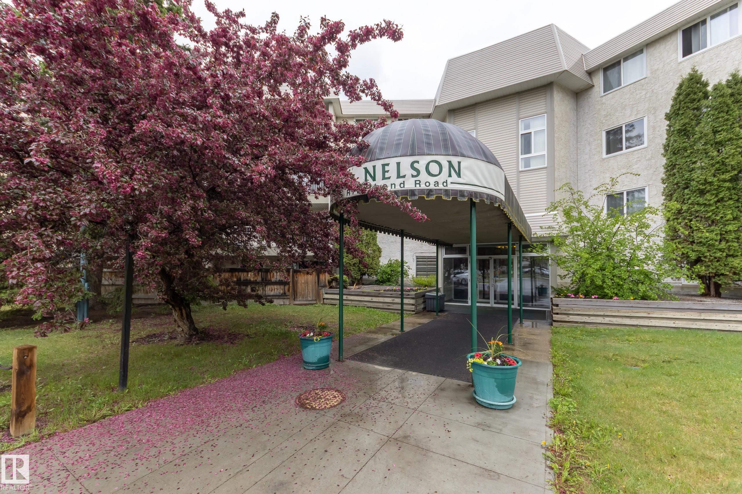 5125 Riverbend Road Northwest #213, Edmonton, AB T6H 5K5