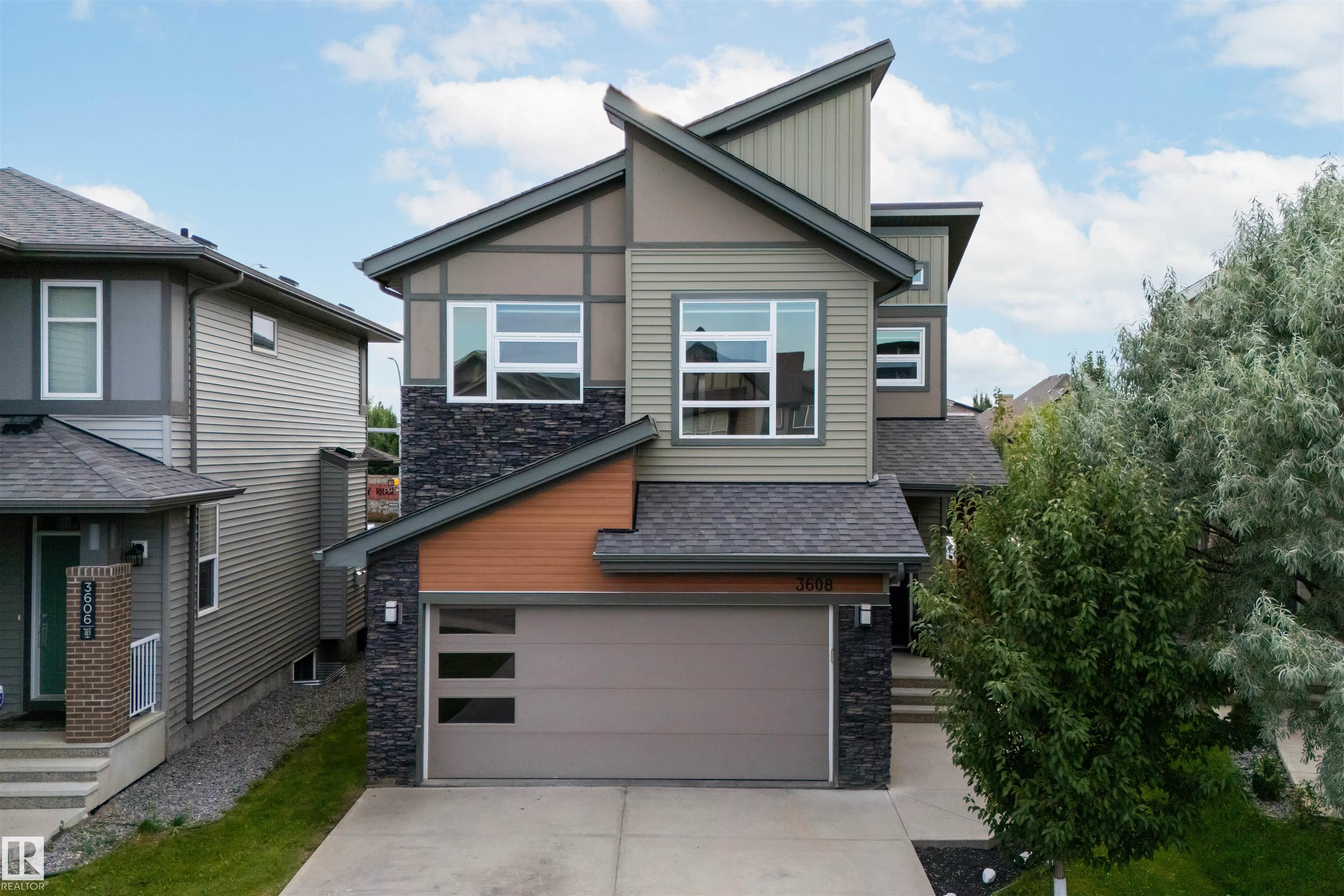 3608 Parker Cl Close SW, Edmonton, AB T6W 3A9