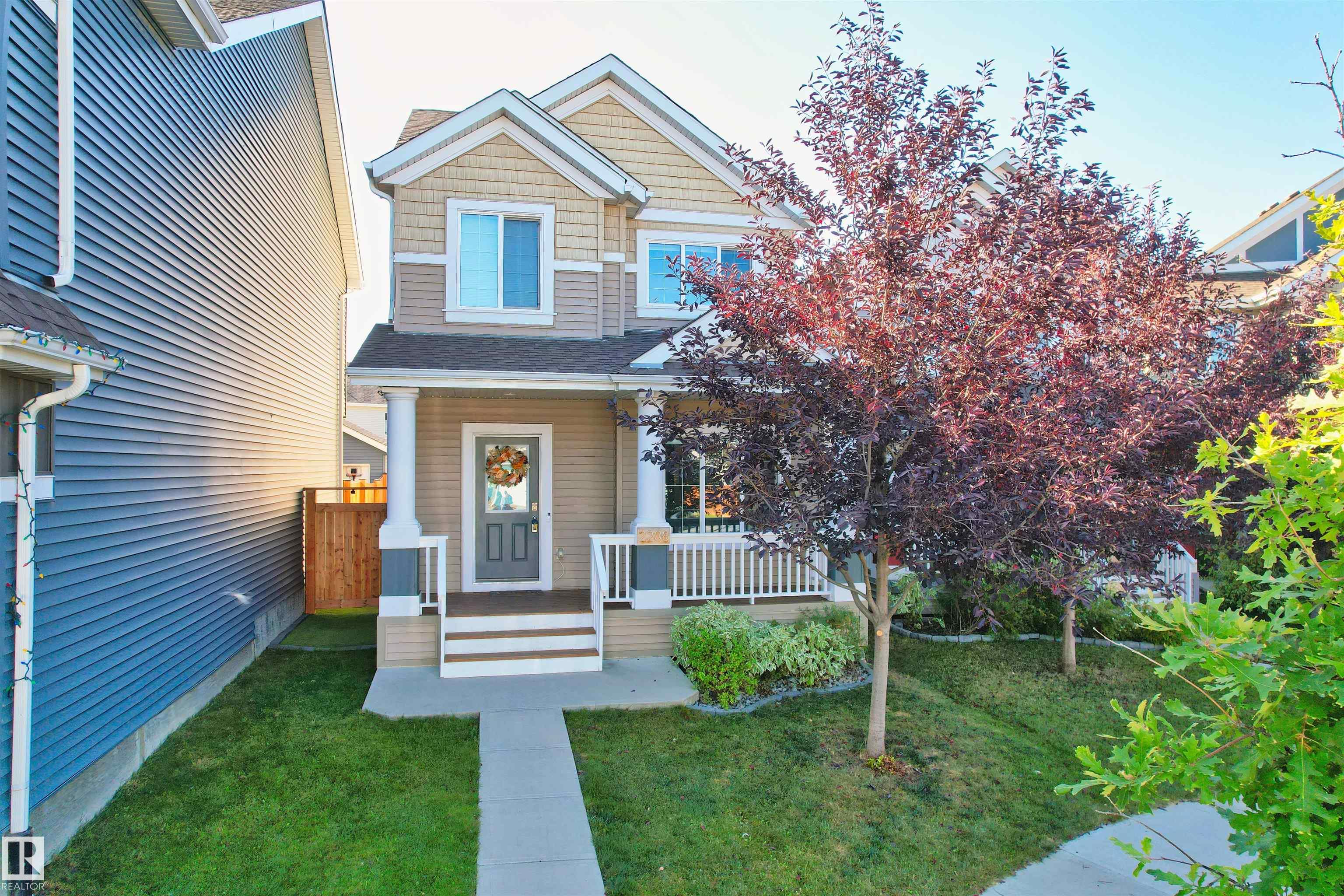 82 St Sw Unit 2208 St, Edmonton, AB T6X 2J6