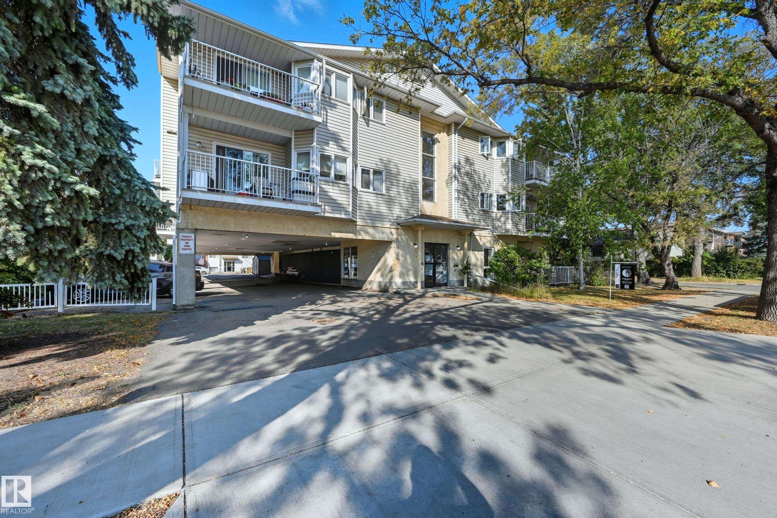10504 77 Avenue Northwest #306, Edmonton, AB T6E 1N1