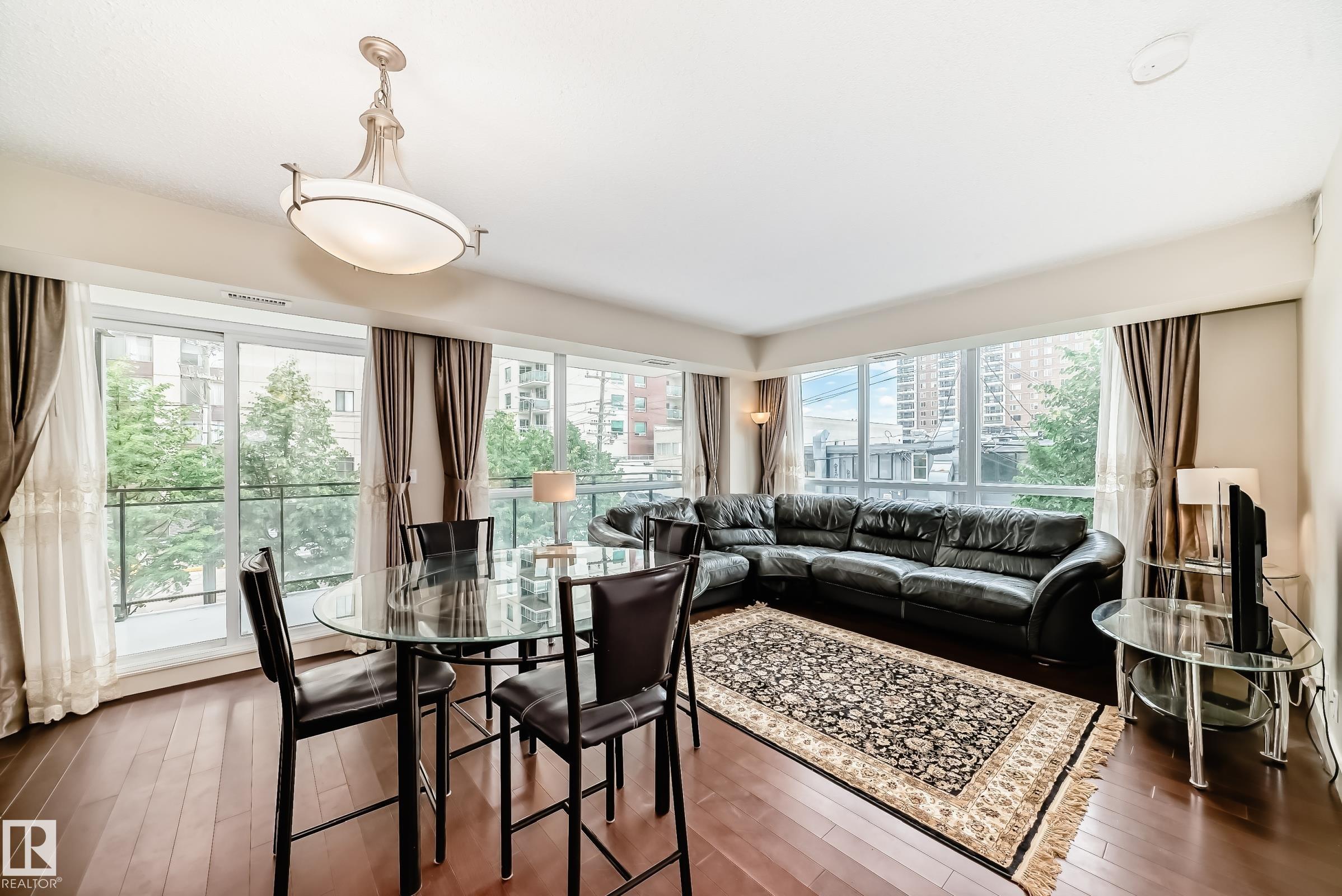 10046 117 Street Northwest #203, Edmonton, AB T5K 1X2