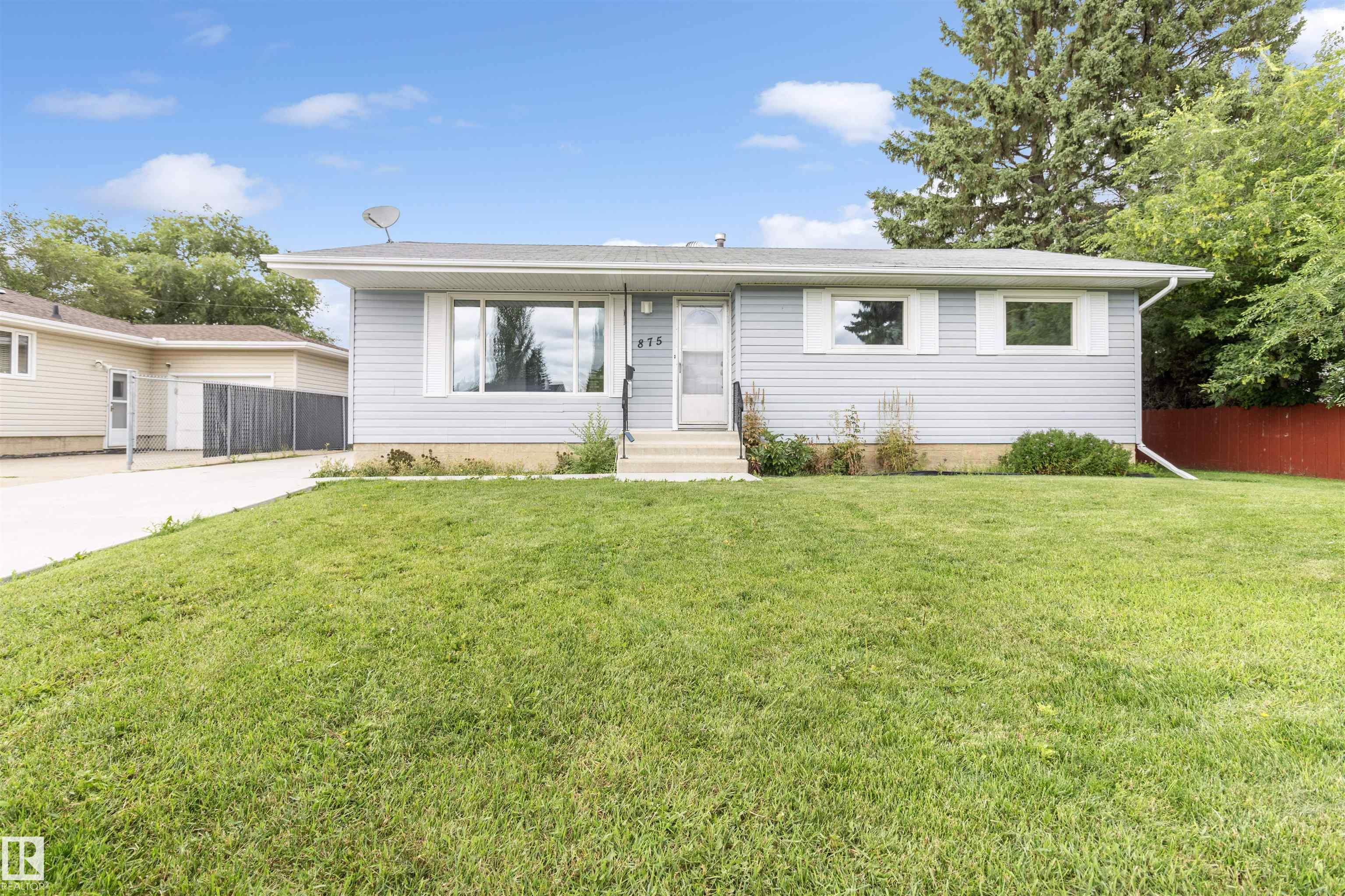 875 Juniper Ave, Sherwood Park, AB T8A 2C8