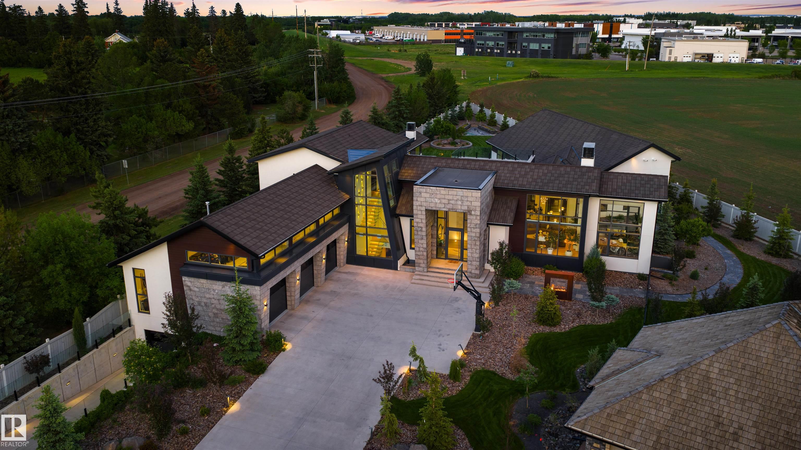 46 Kingsford Cr Cres, St. Albert, AB T8N 7J2
