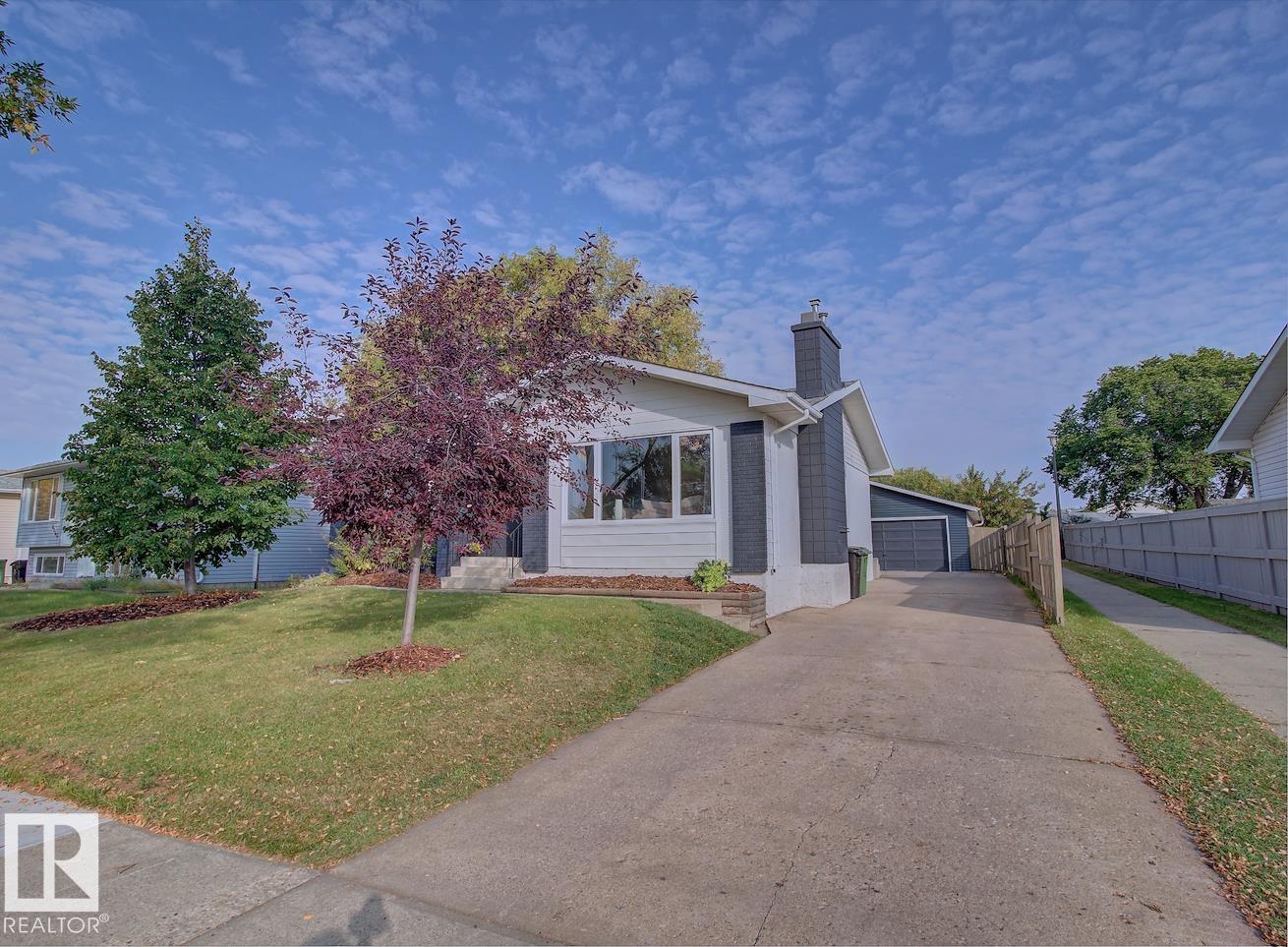 94 Av Unit 8268 Ave, Fort Saskatchewan, AB T8L 2V2