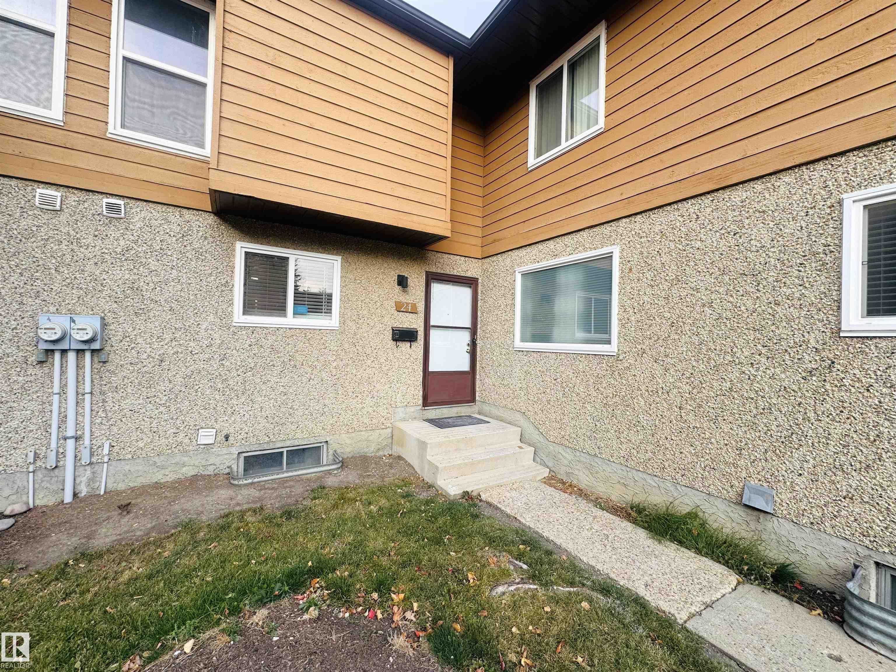 3812 20 Avenue Northwest #unit 24, Edmonton, AB T6L 4B2