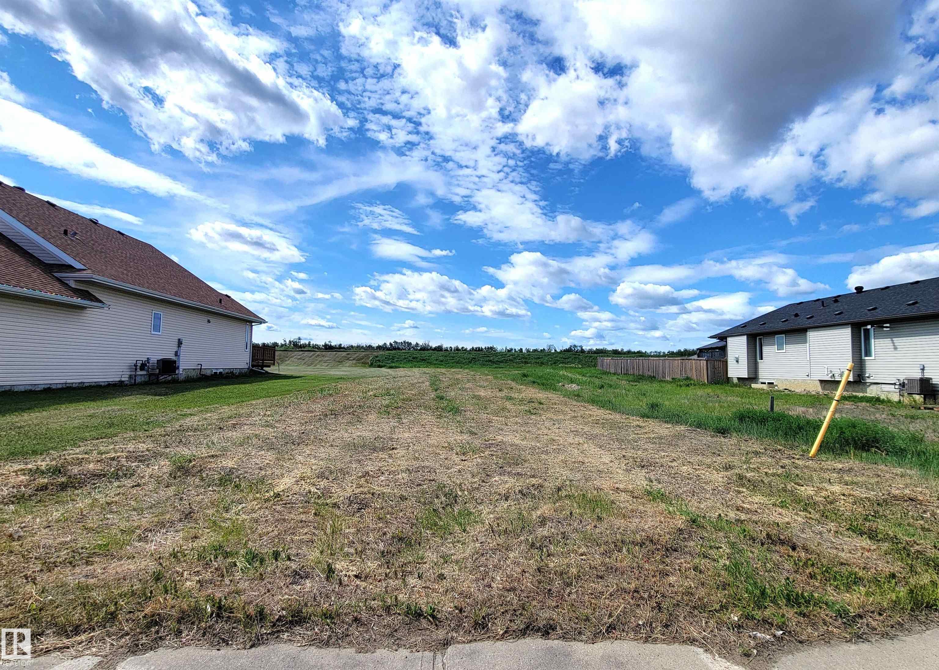48 Av Unit 5505 Ave, Bruderheim, AB T0B 0S0