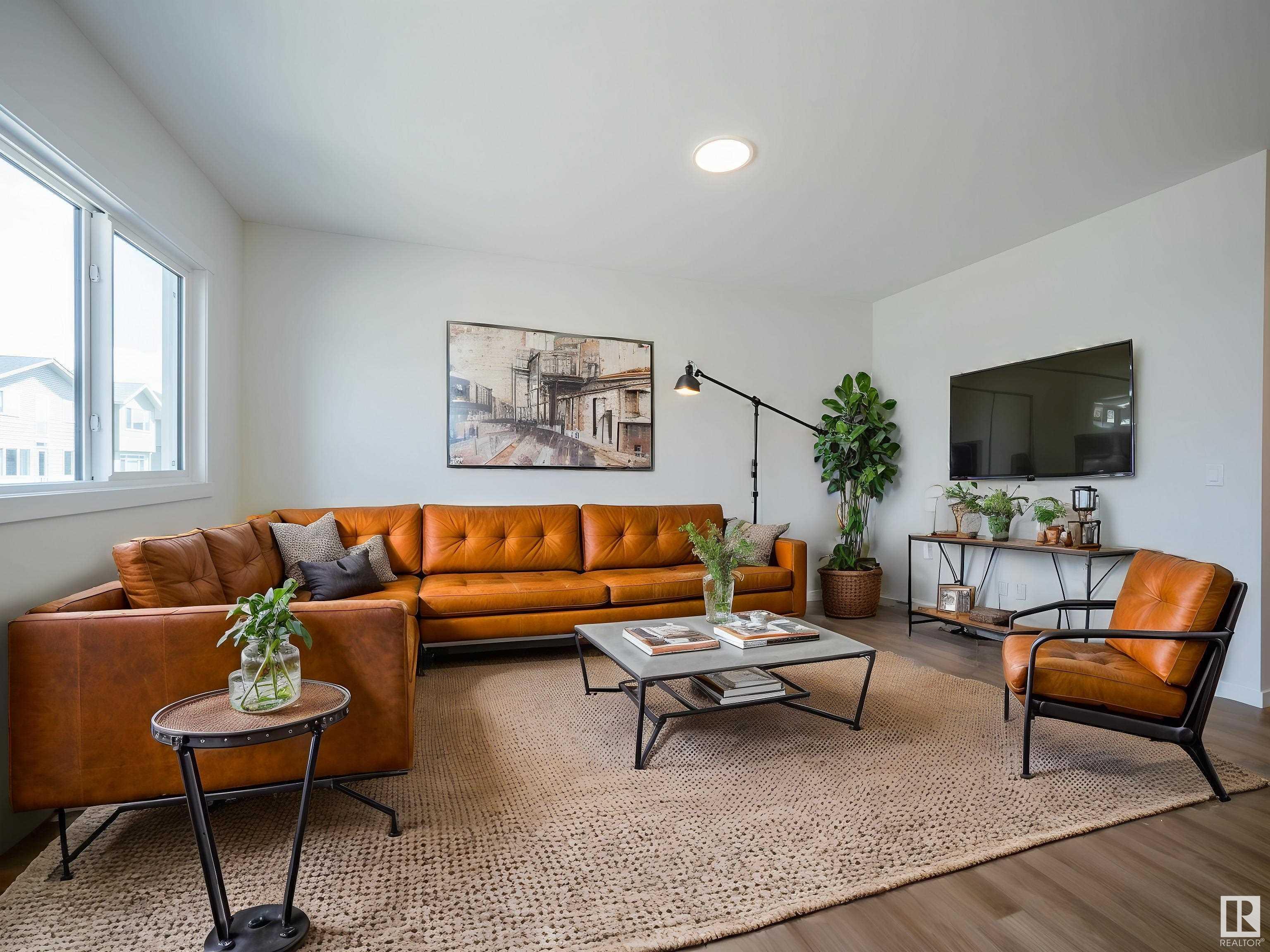 227 St Nw Unit 9315 St, Edmonton, AB T5T 7V7