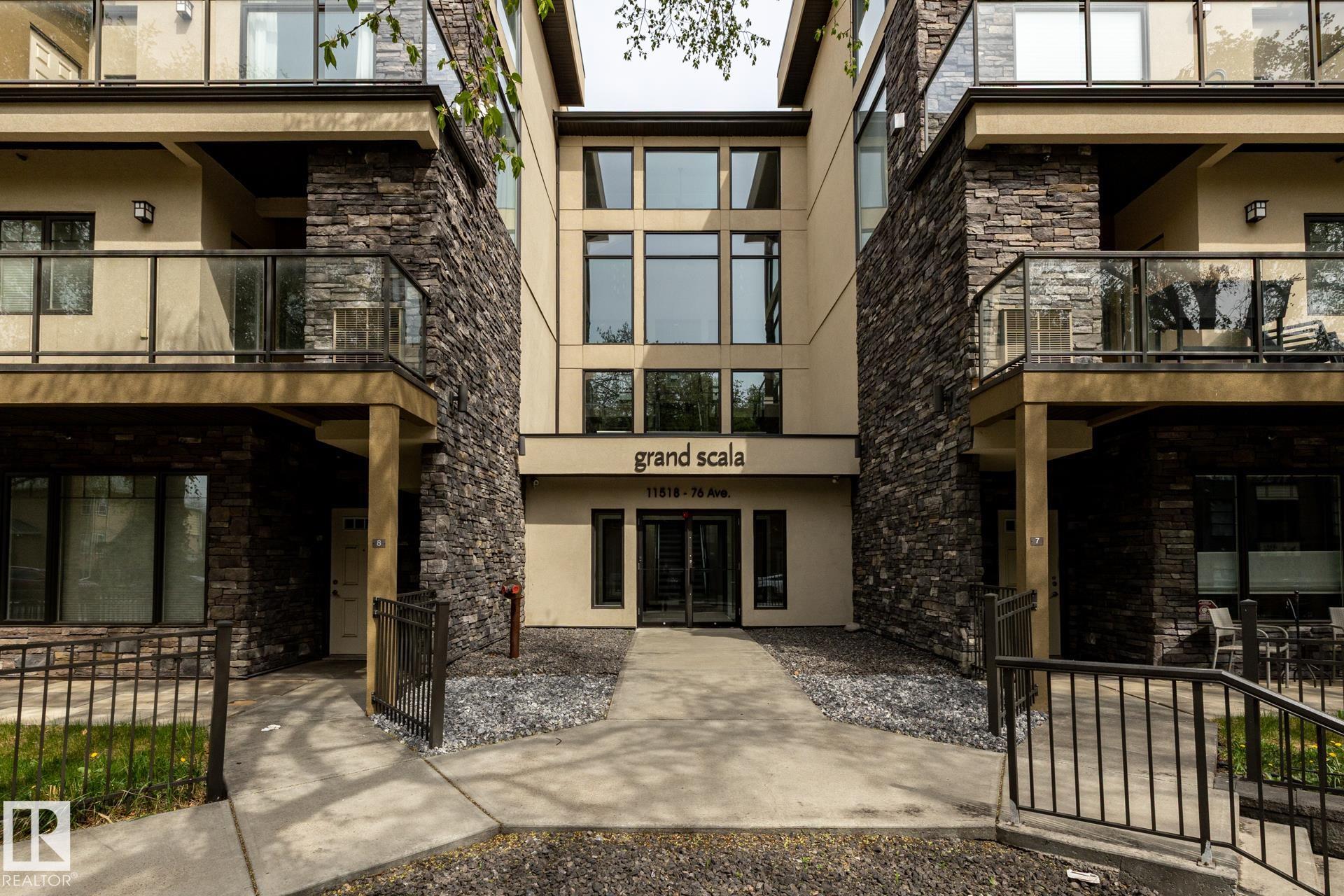 11518 76 Avenue Northwest #37, Edmonton, AB T6G 0K7