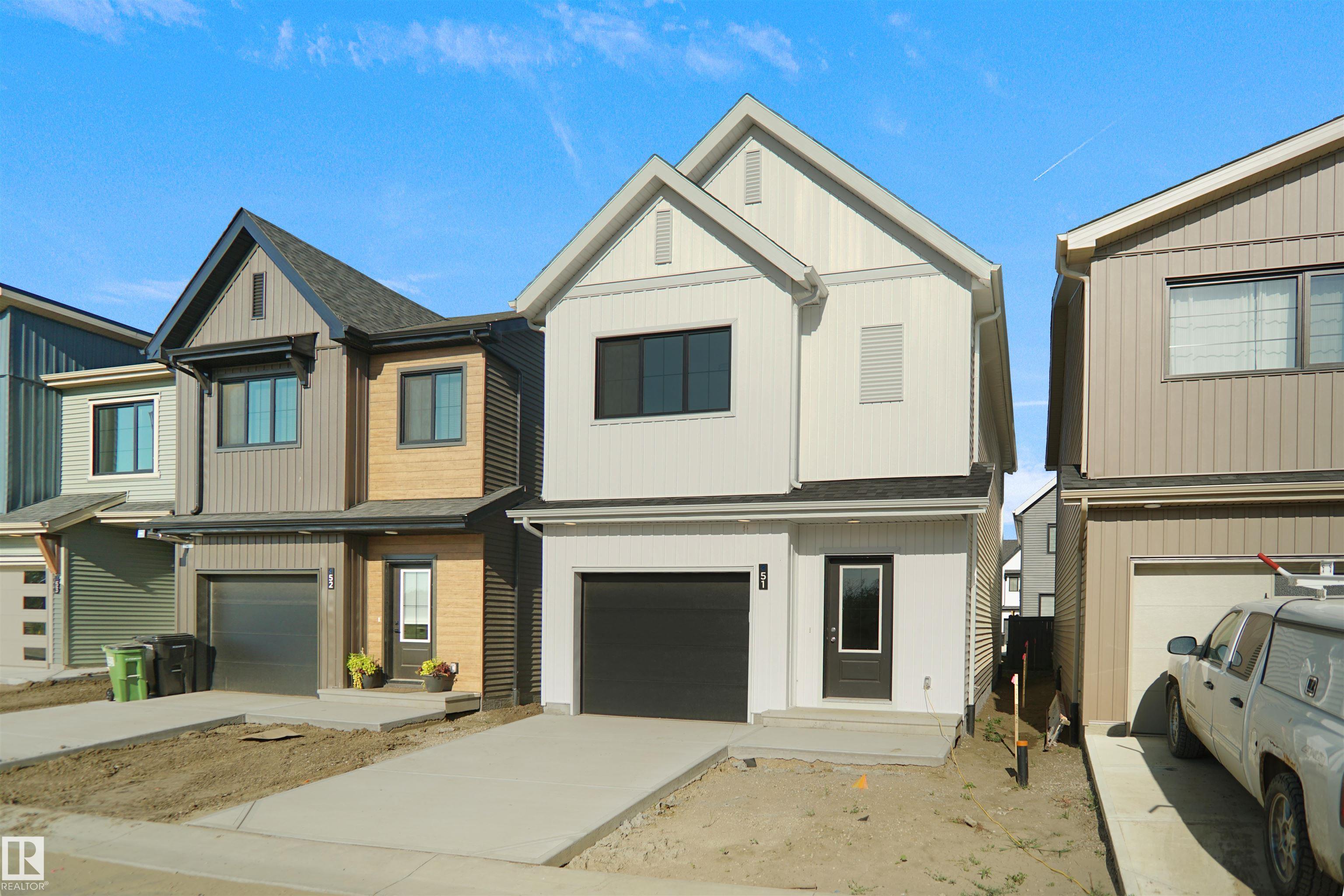 1430 Aster Way Nw #29, Edmonton, AB T6T 2N8