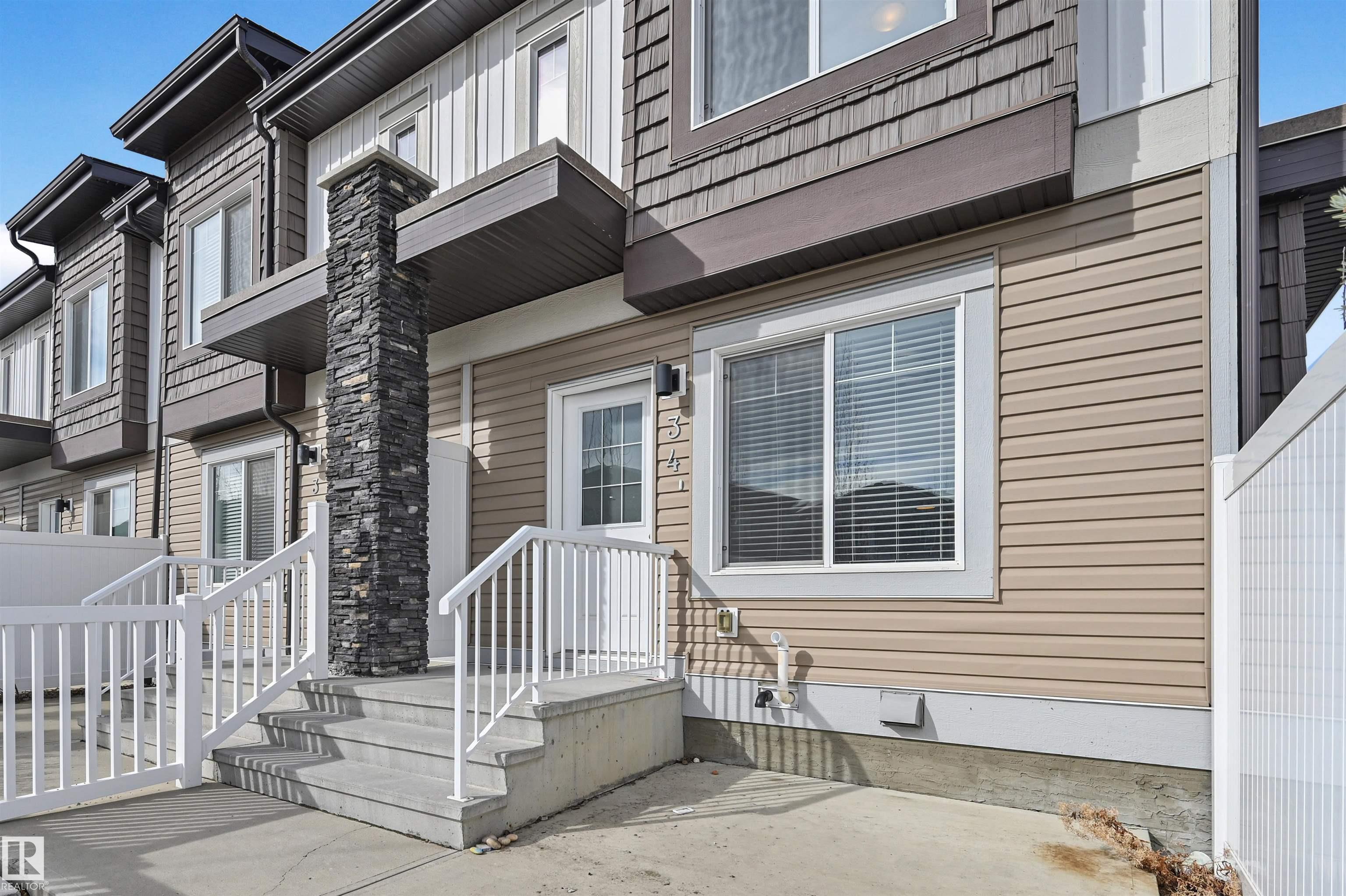 2215 24 Street Northwest #34, Edmonton, AB T6T 1A6