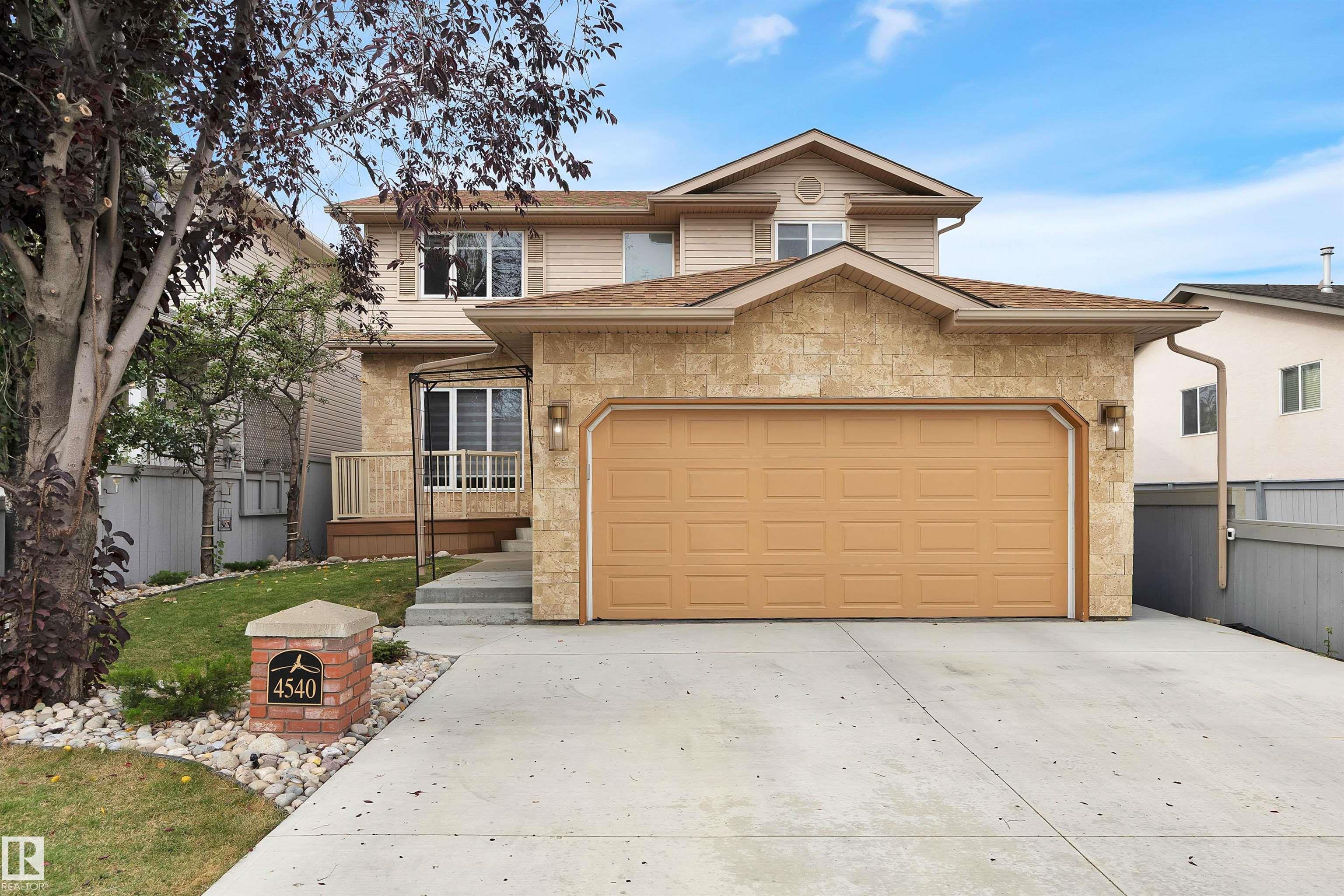 190 St Nw Unit 4540 St, Edmonton, AB T6M 2S9