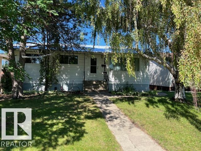 65 St Nw Unit 13512 St, Edmonton, AB T5A 1A4