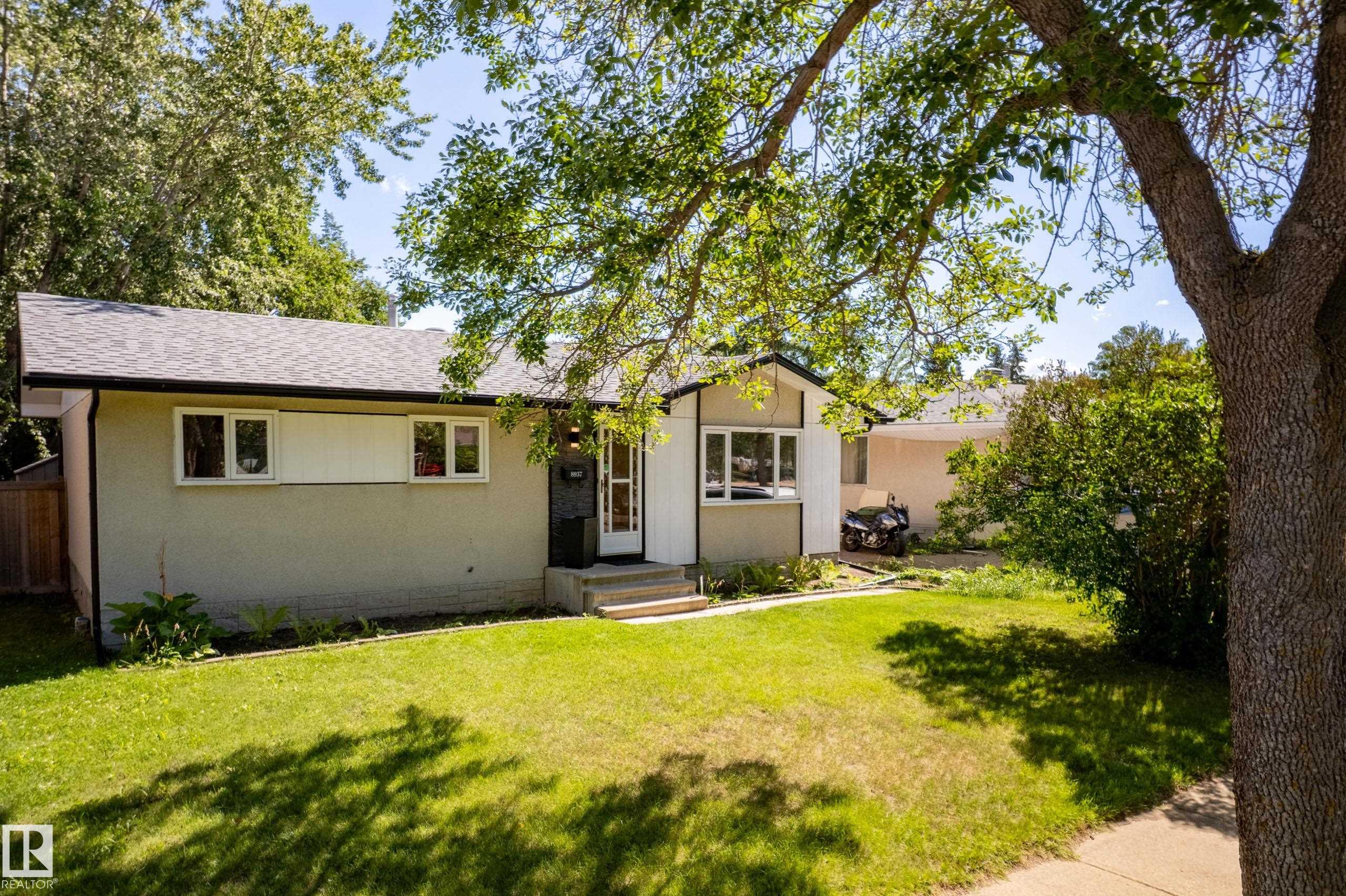 92 Av Unit 8937 Ave, Fort Saskatchewan, AB T8L 1A3