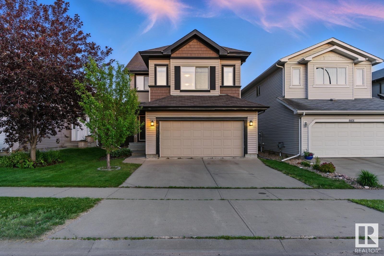 180 Av Nw Unit 8827 Ave, Edmonton, AB T5Z 0C4
