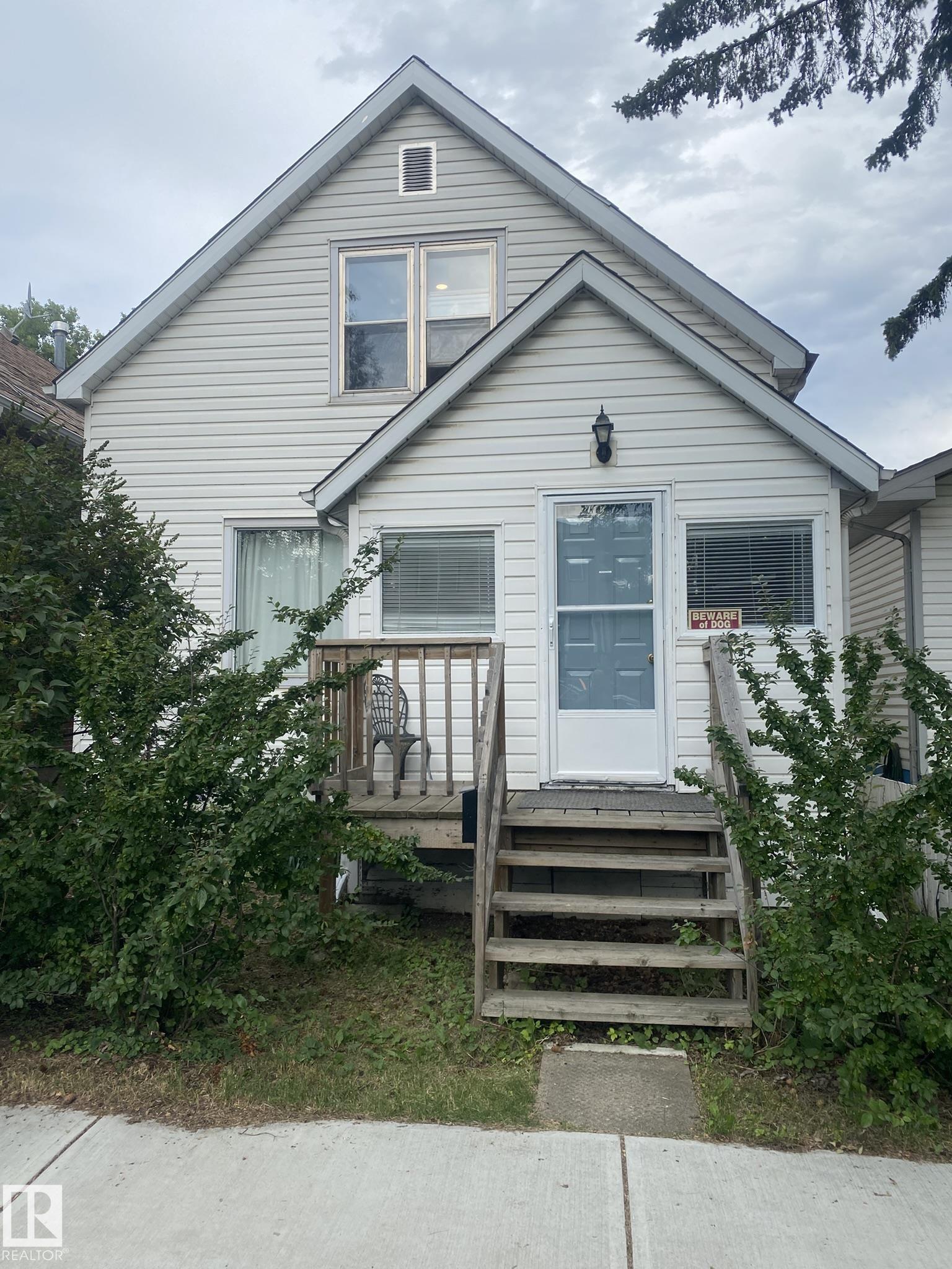 121 St Nw Unit 12811 St, Edmonton, AB T5L 0B1