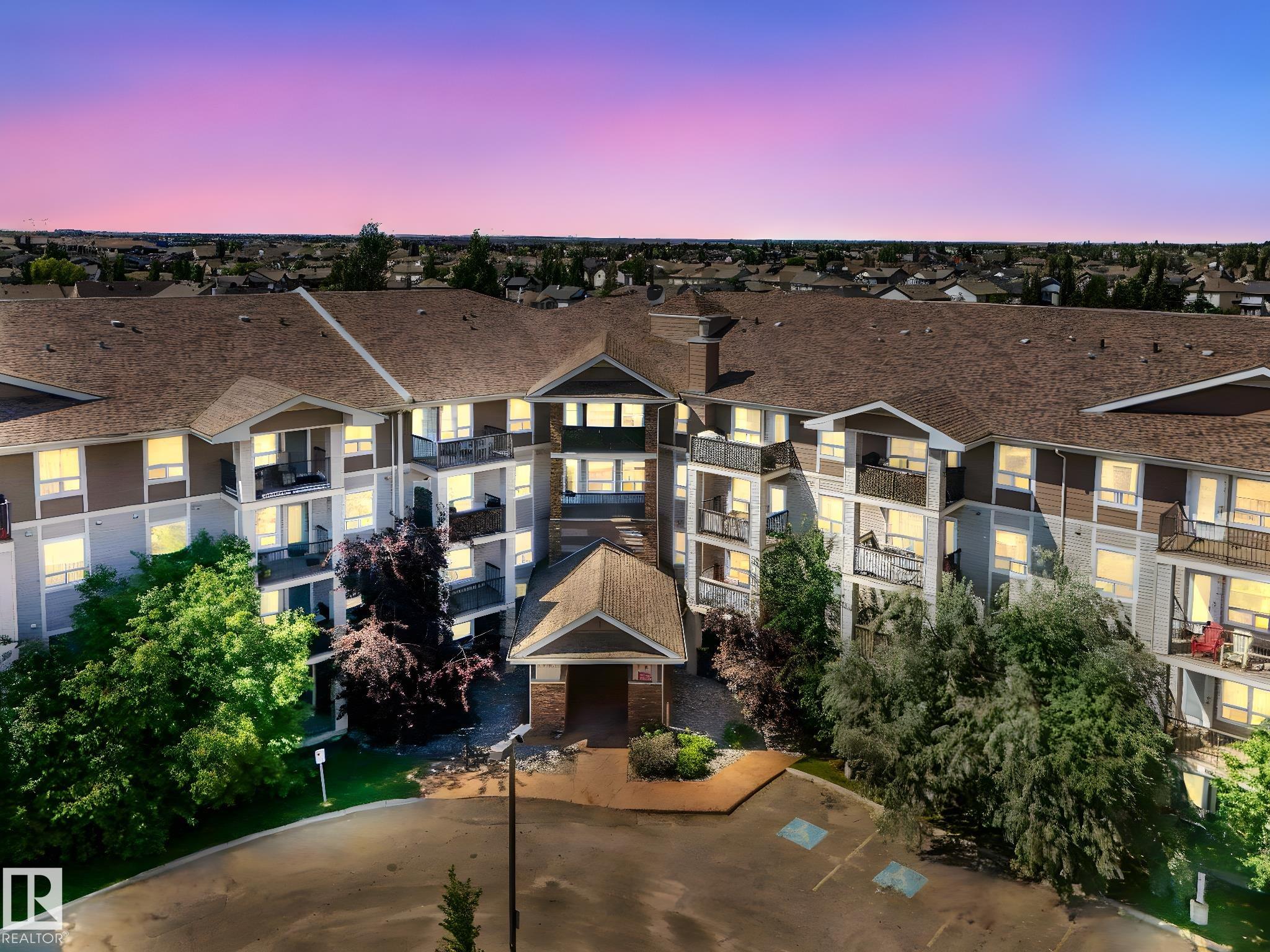 7327 Terwillegar Drive South Northwest #7330, Edmonton, AB T6R 0L8