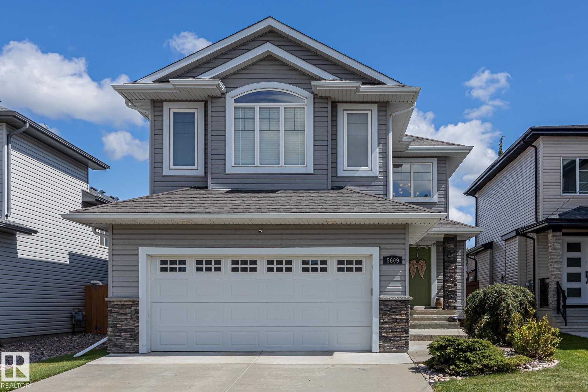 5609 Rue Eaglemont, Beaumont, AB T4X 0G9