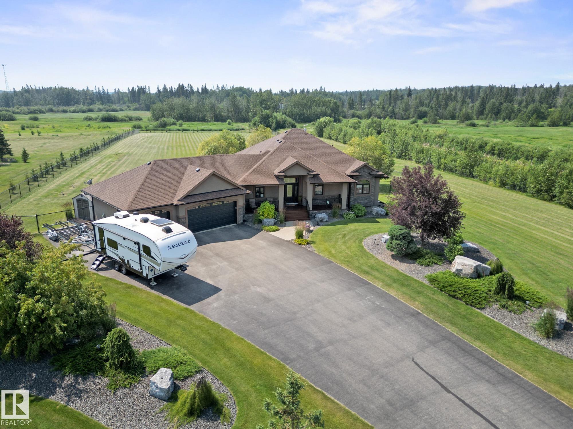 27320 Township Road 534 #8, Spruce Grove, AB T7X 3S1