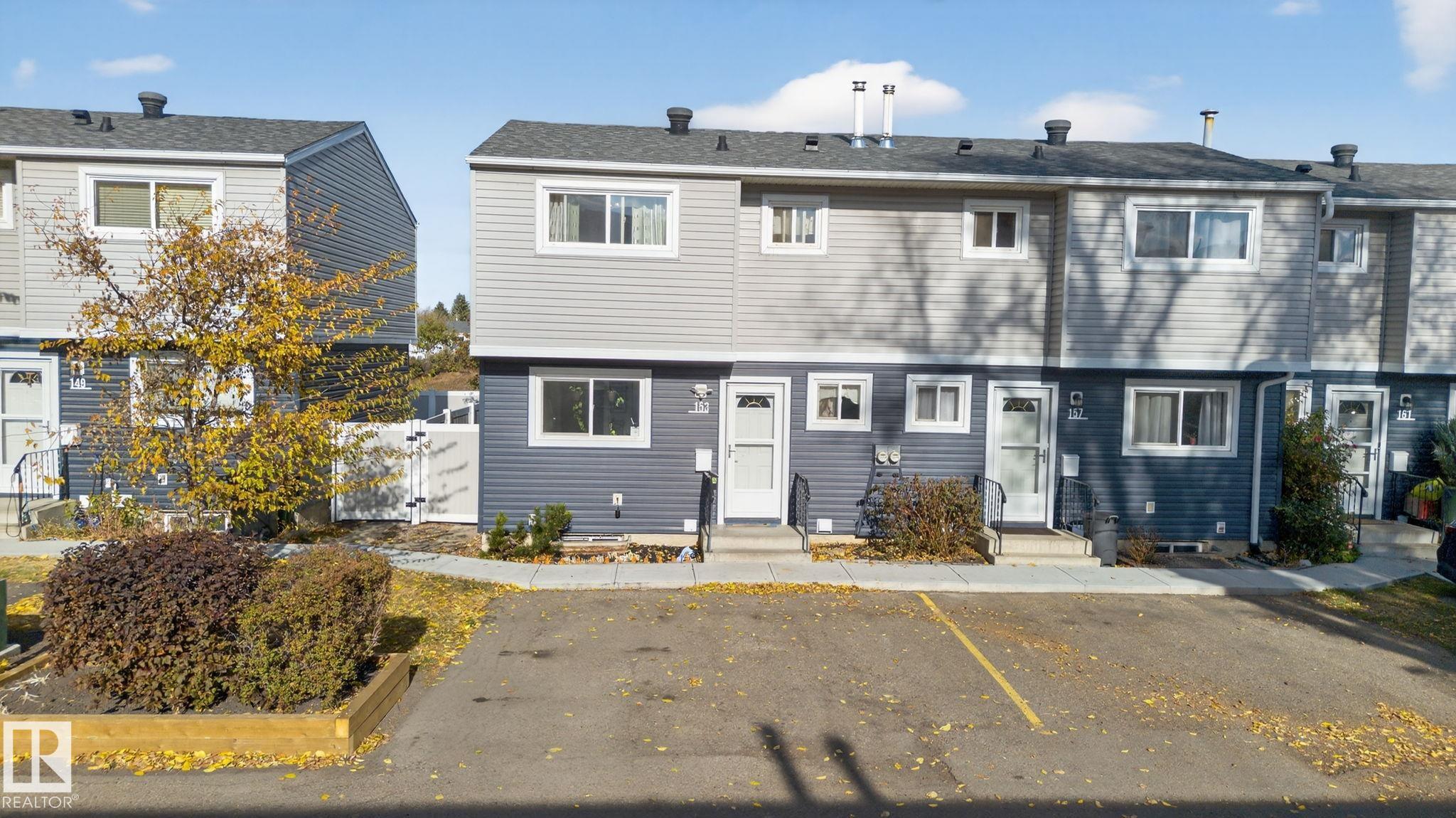 153 Habitat Cr Cres NW, Edmonton, AB T5A 3K8