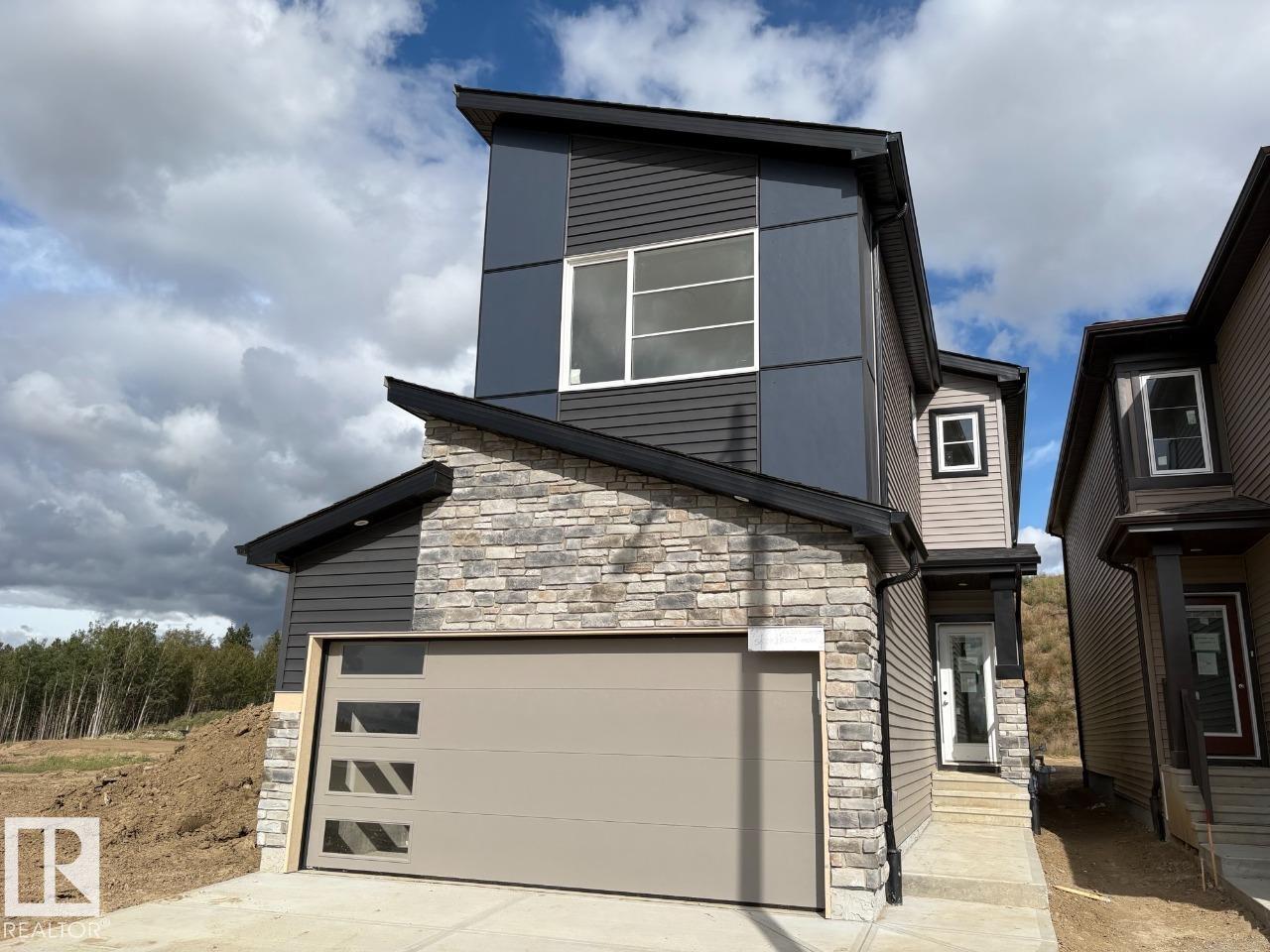 4519 Warbler Lo Loop NW, Edmonton, AB T5S 0S7