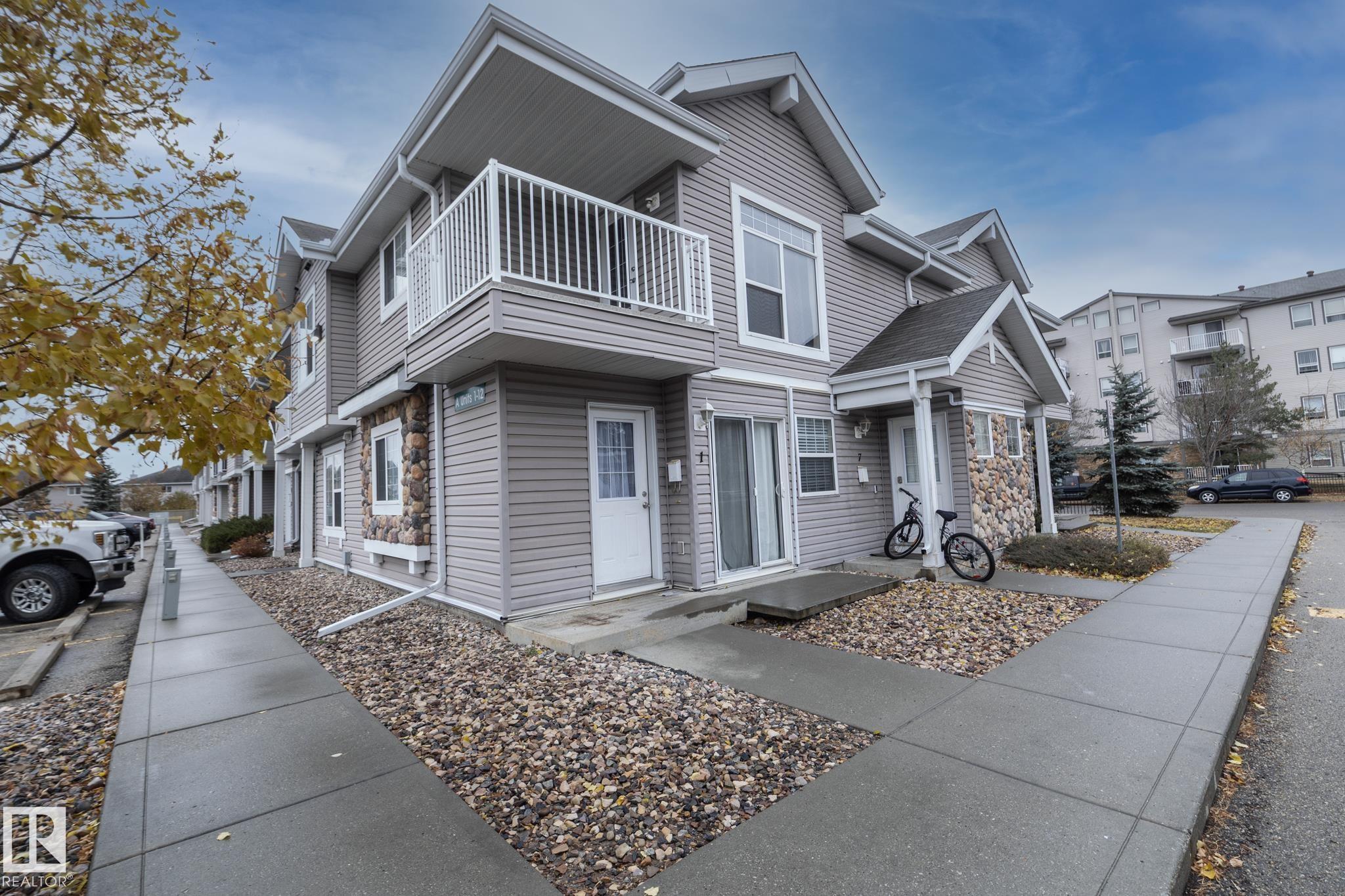 150 Edwards Drive Southwest #unit 1, Edmonton, AB T6X 1M4